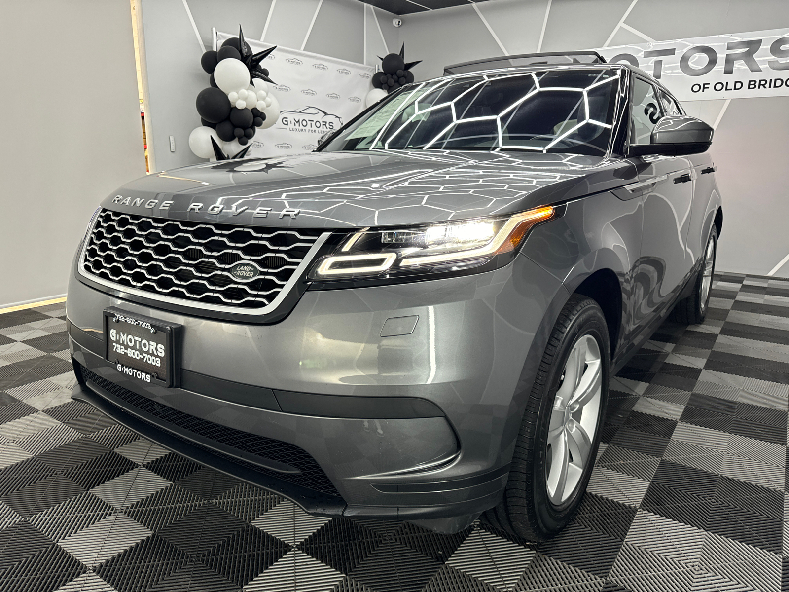 2018 Land Rover Range Rover Velar S Sport Utility 4D 17