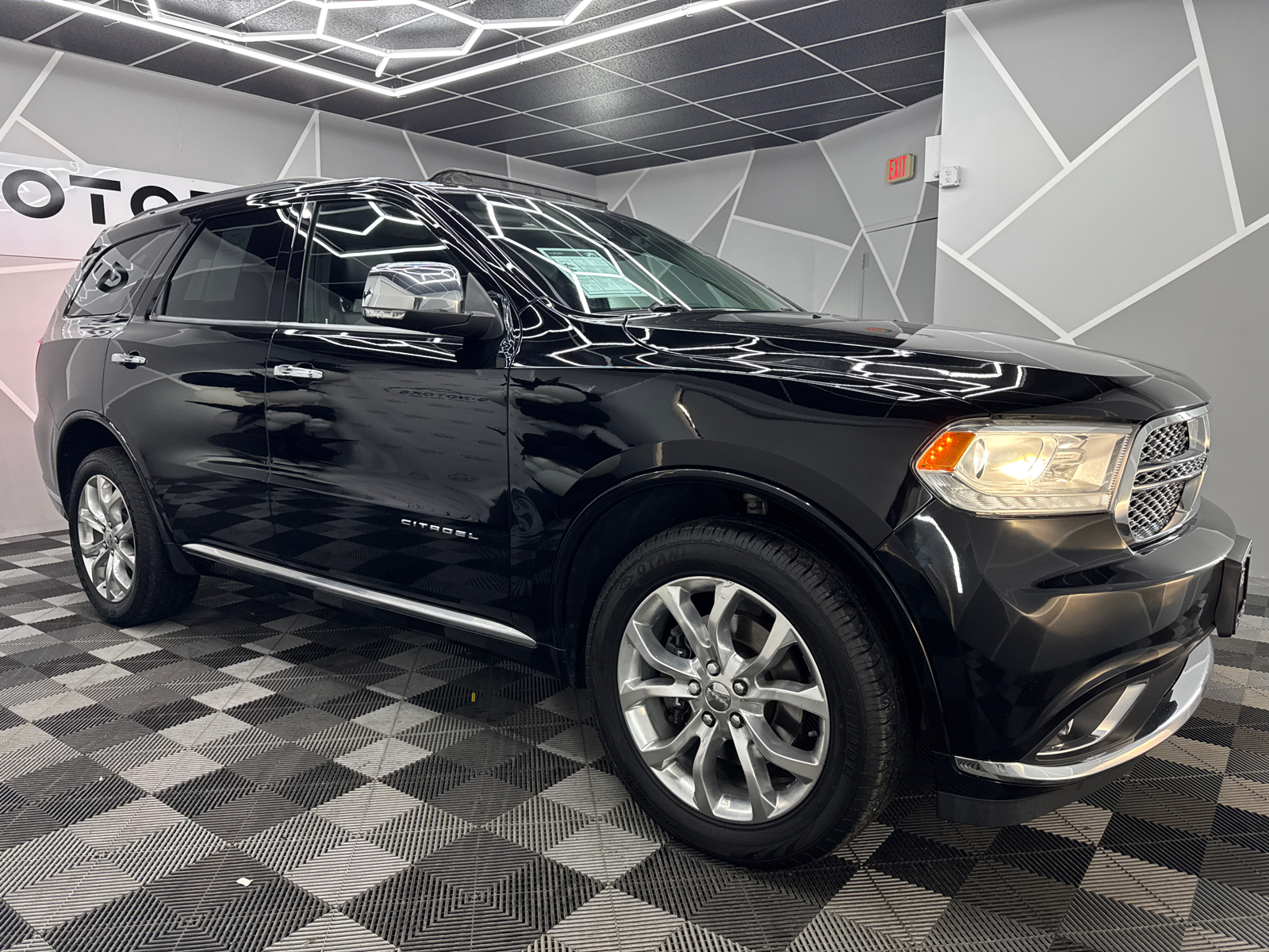 2017 Dodge Durango Citadel Sport Utility 4D 12