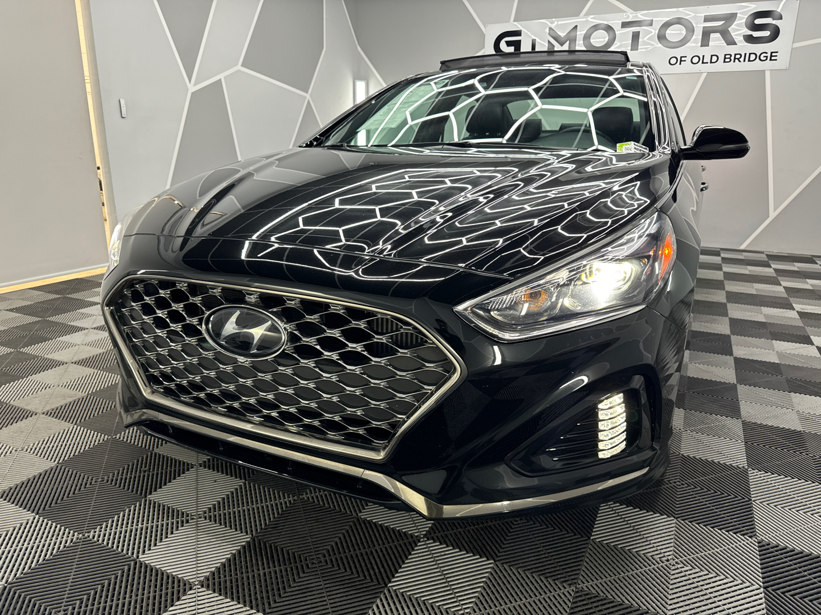 2019 Hyundai SONATA  12