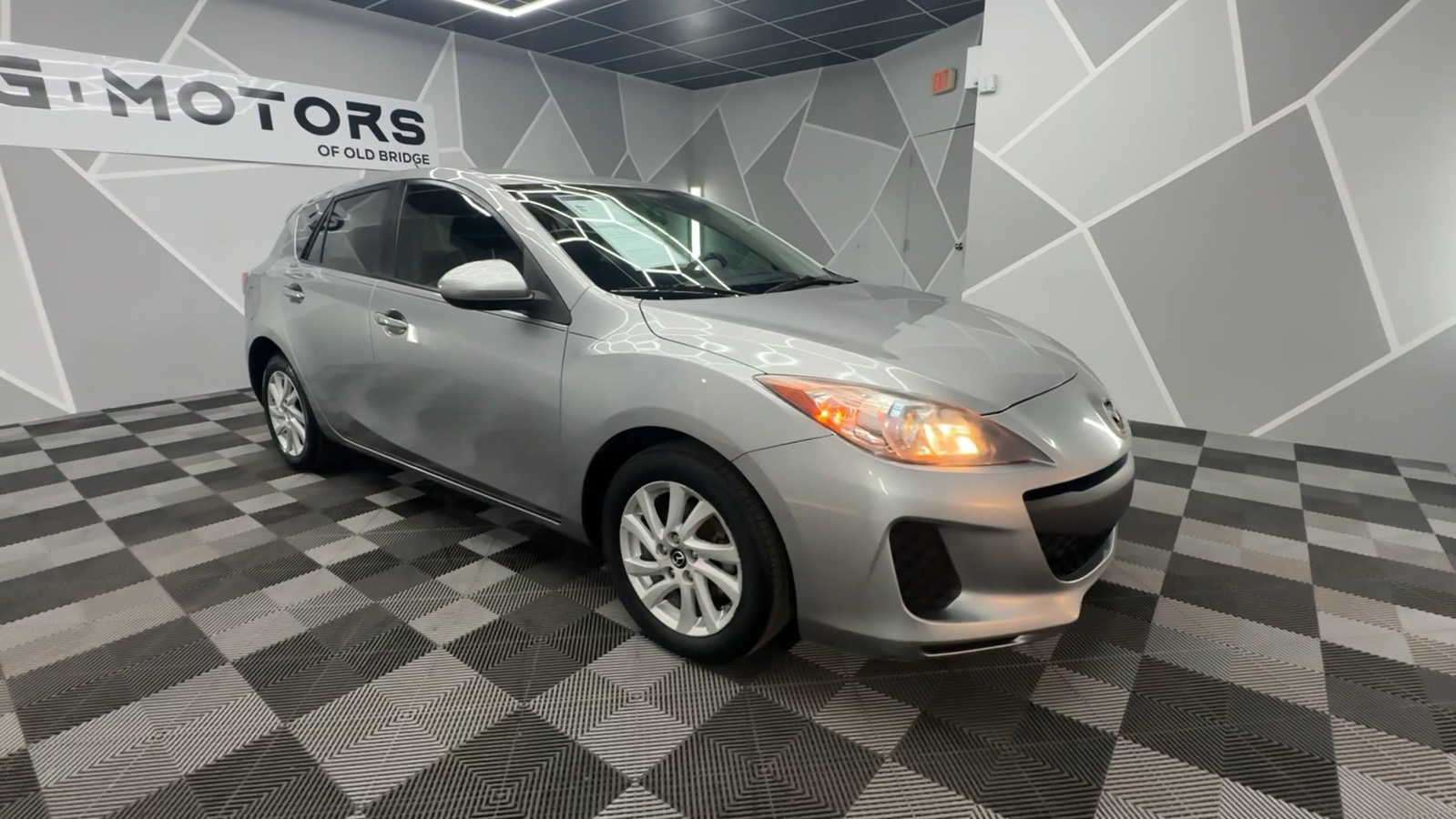 2013 MAZDA MAZDA3 i Touring Hatchback 4D 14