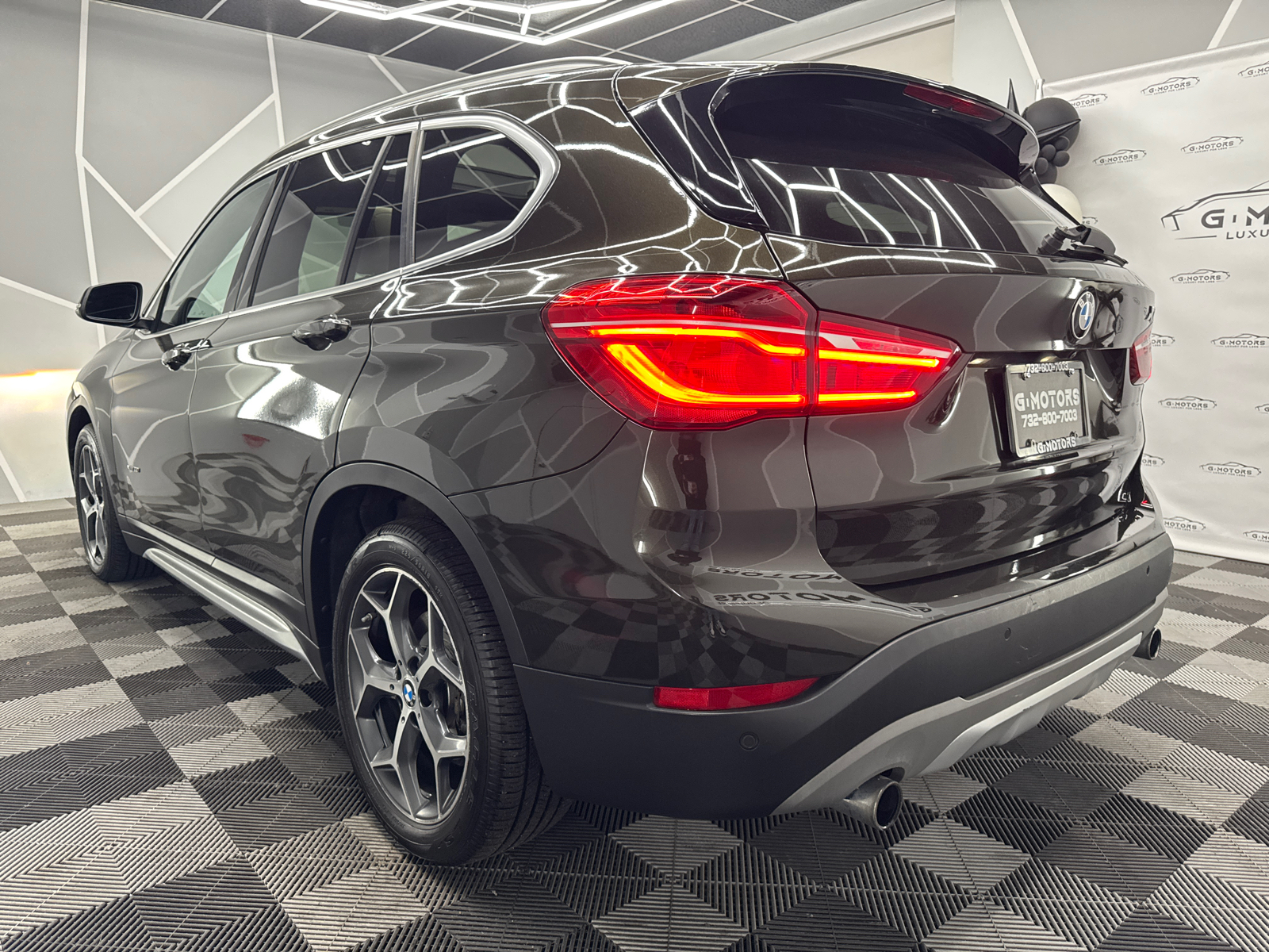 2016 BMW X1  5