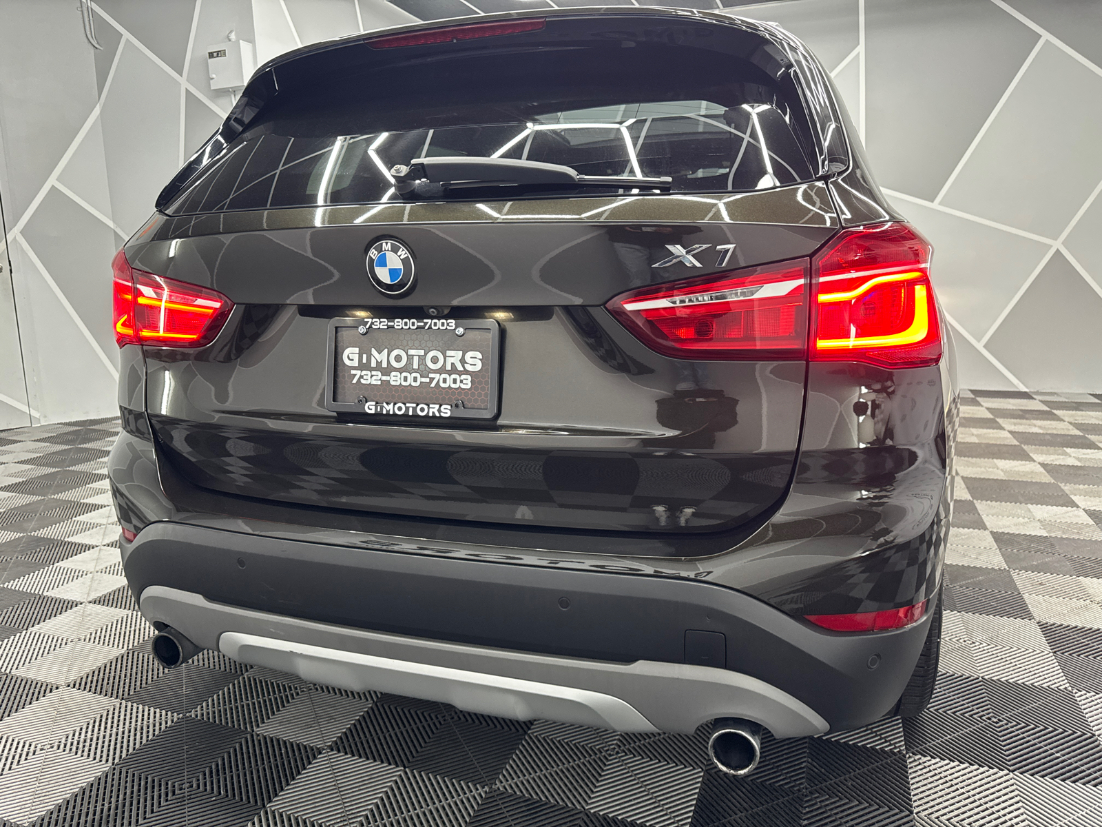 2016 BMW X1  8