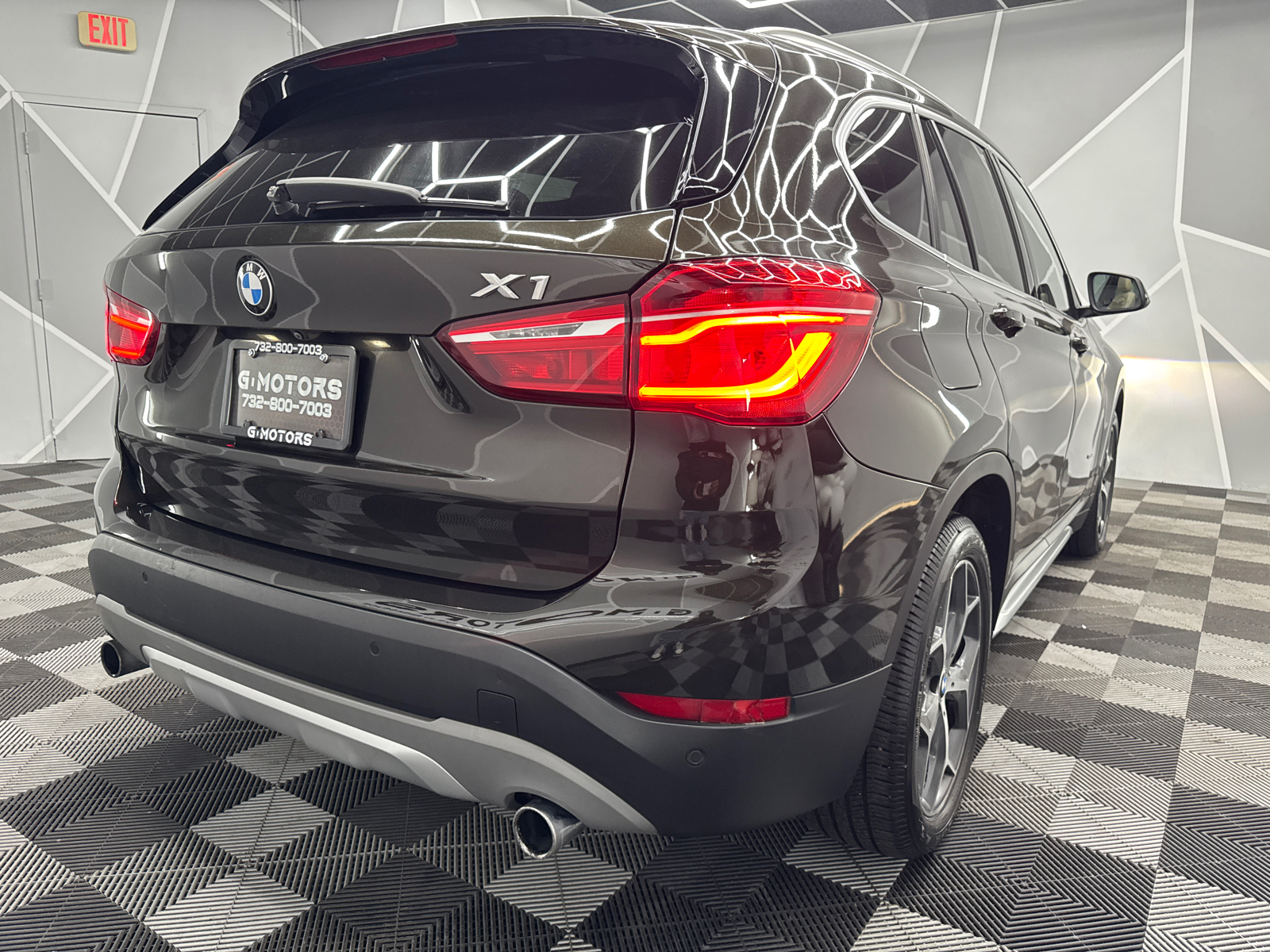 2016 BMW X1  9