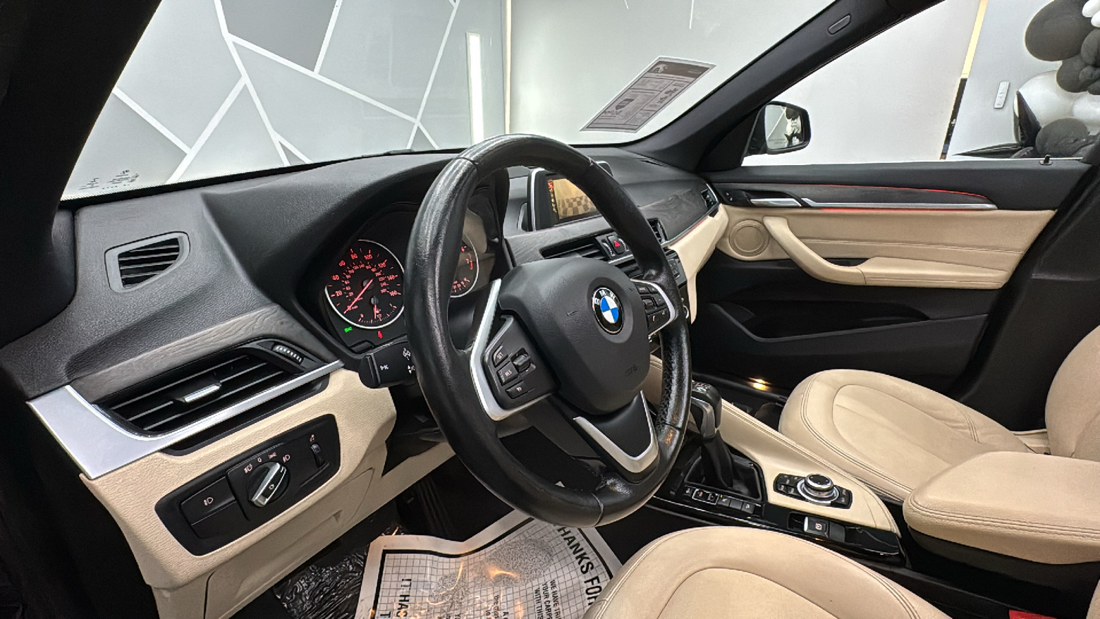 2016 BMW X1  40