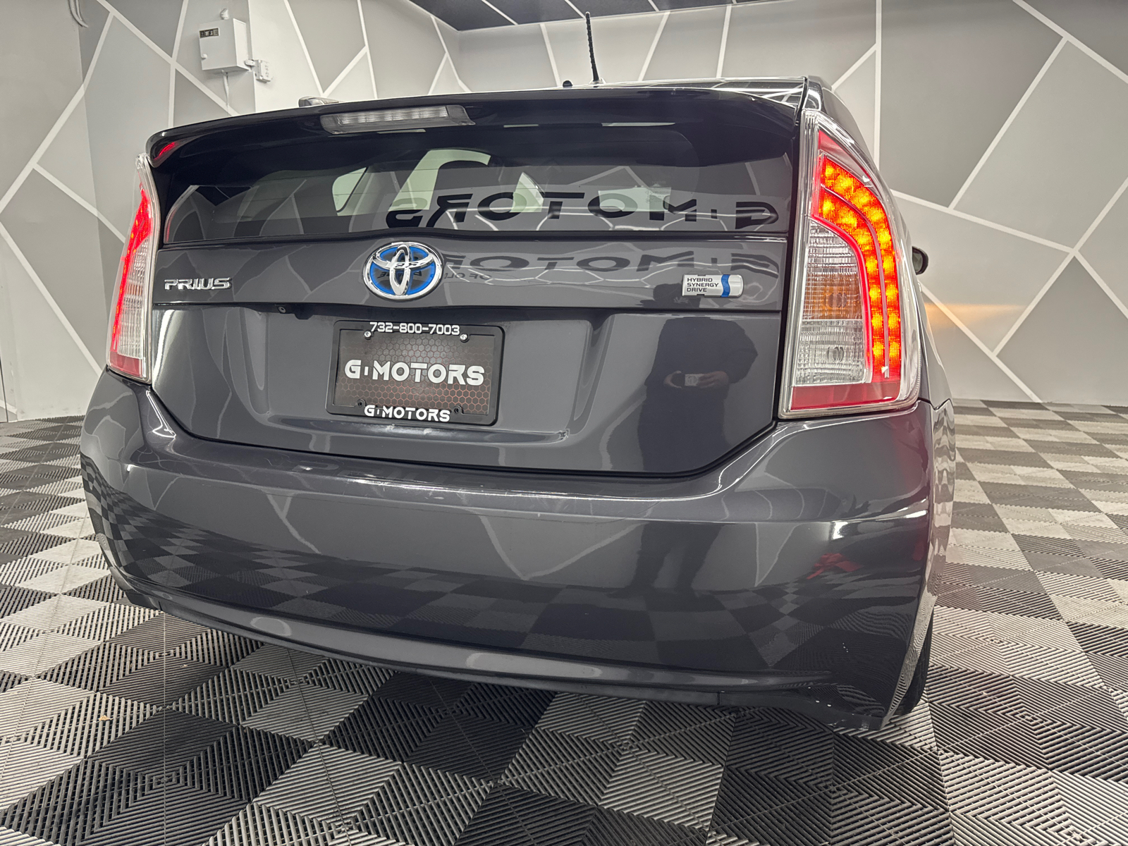 2015 Toyota Prius Two Hatchback 4D 8