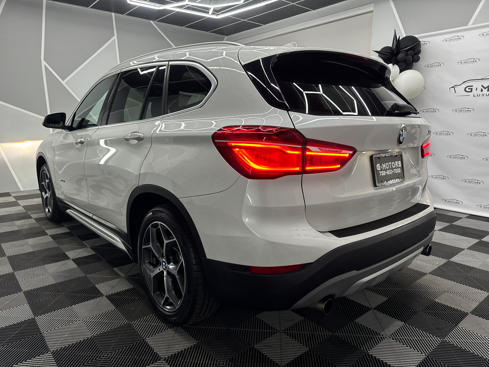 2016 BMW X1 xDrive28i Sport Utility 4D 5