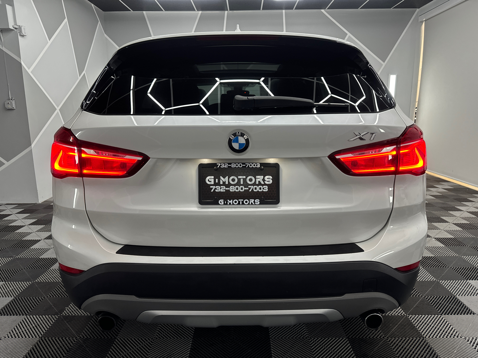 2016 BMW X1 xDrive28i Sport Utility 4D 7