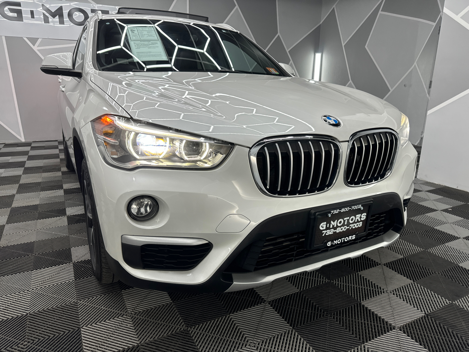 2016 BMW X1 xDrive28i Sport Utility 4D 14