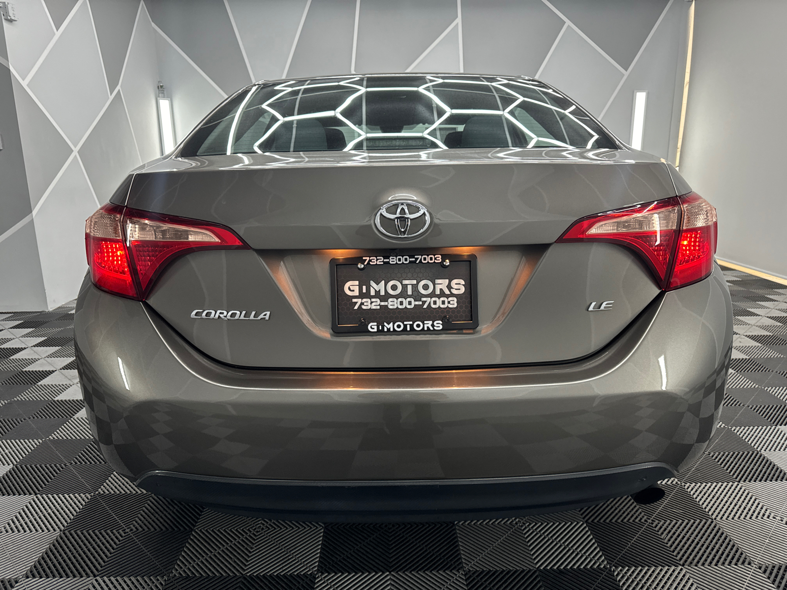 2017 Toyota Corolla LE Sedan 4D 7