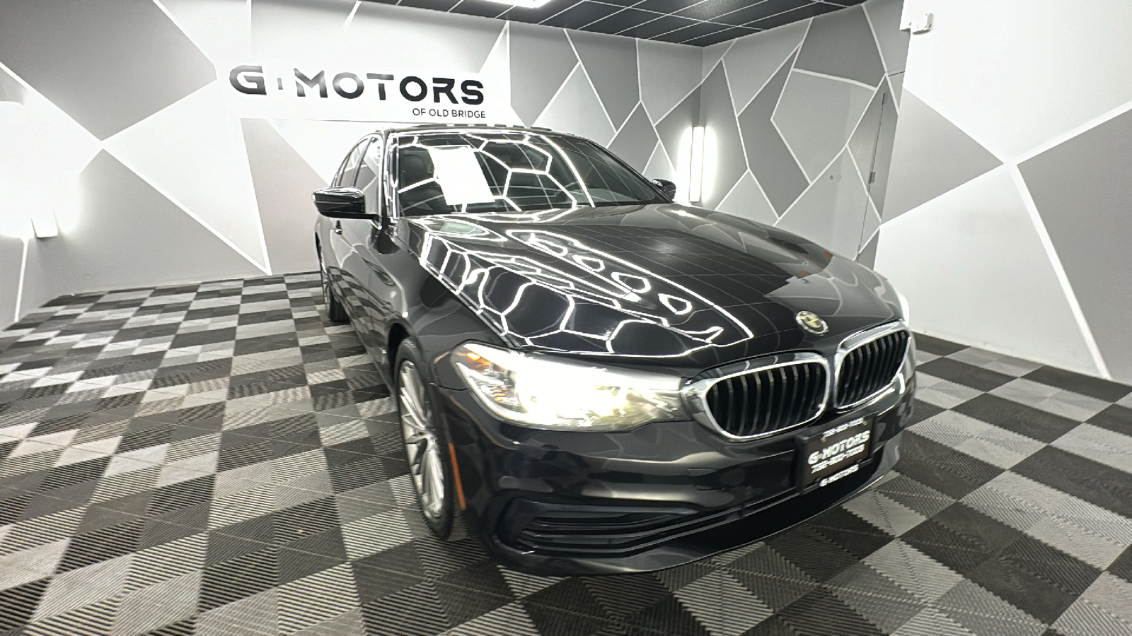 2019 BMW 5 Series 530i xDrive Sedan 4D 14