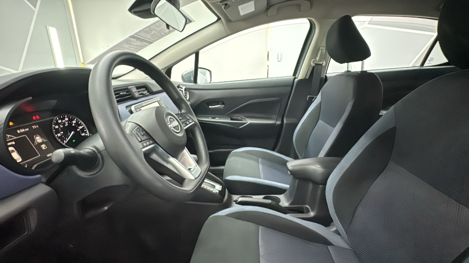 2024 Nissan Versa SV Sedan 4D 36