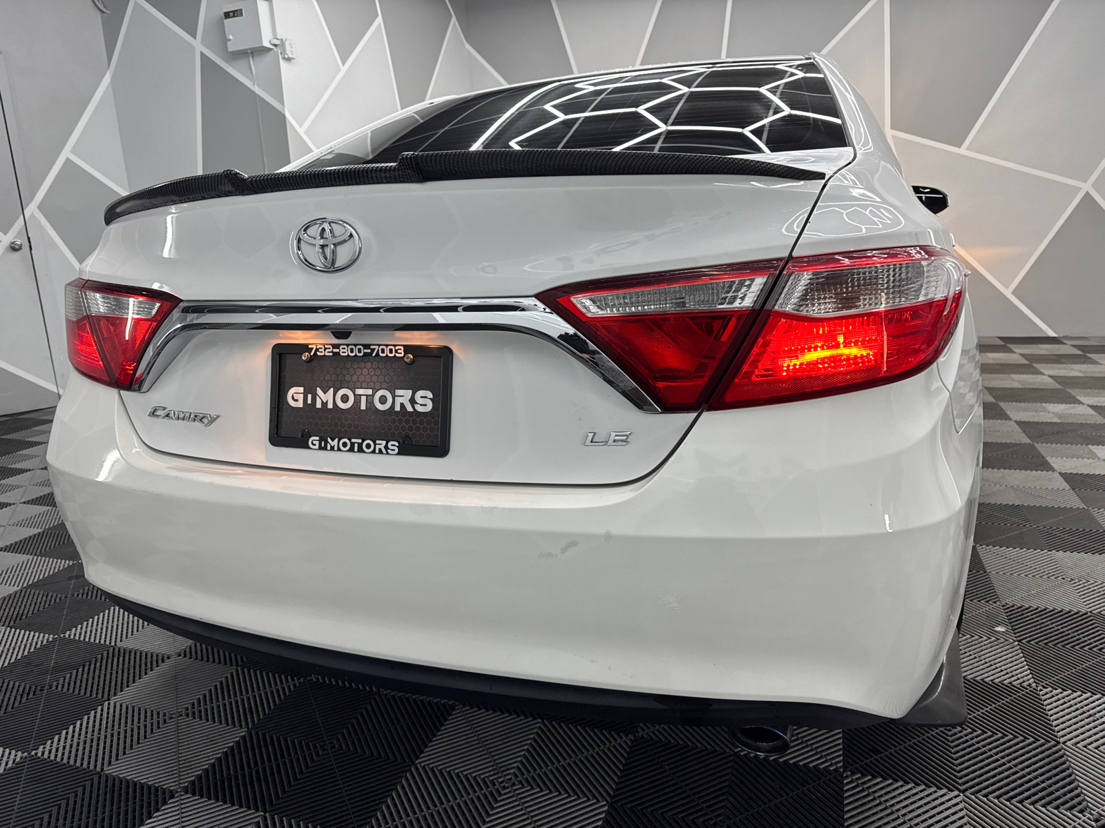 2015 Toyota Camry LE Sedan 4D 8