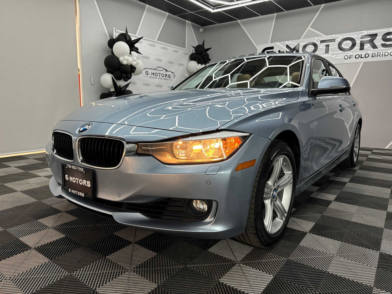 2015 BMW 3 Series 328i xDrive Sedan 4D 1