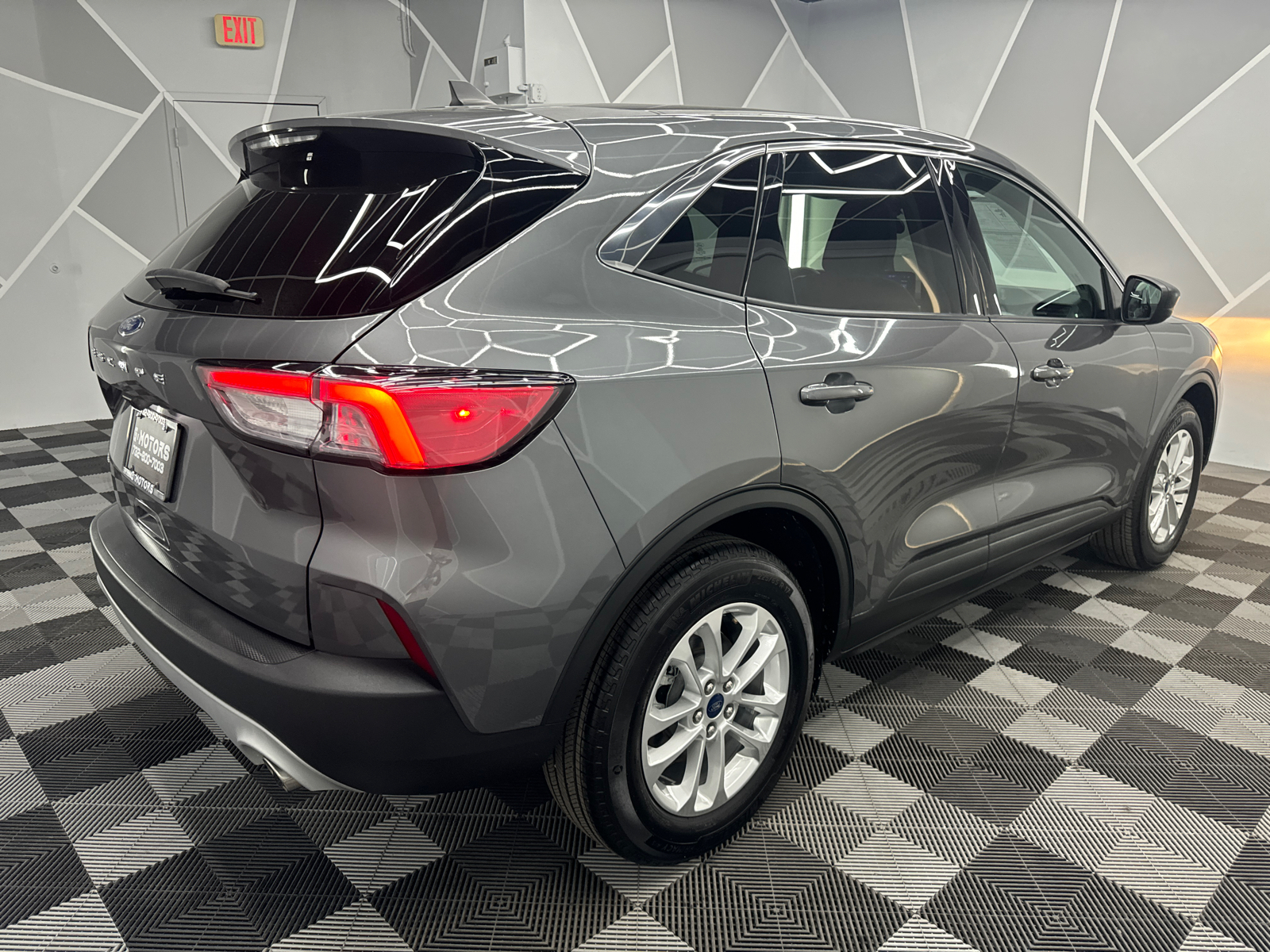 2022 Ford Escape SE Sport Utility 4D 10