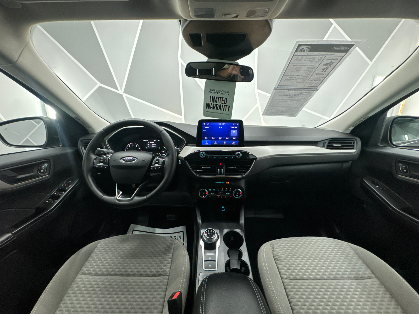 2022 Ford Escape SE Sport Utility 4D 40