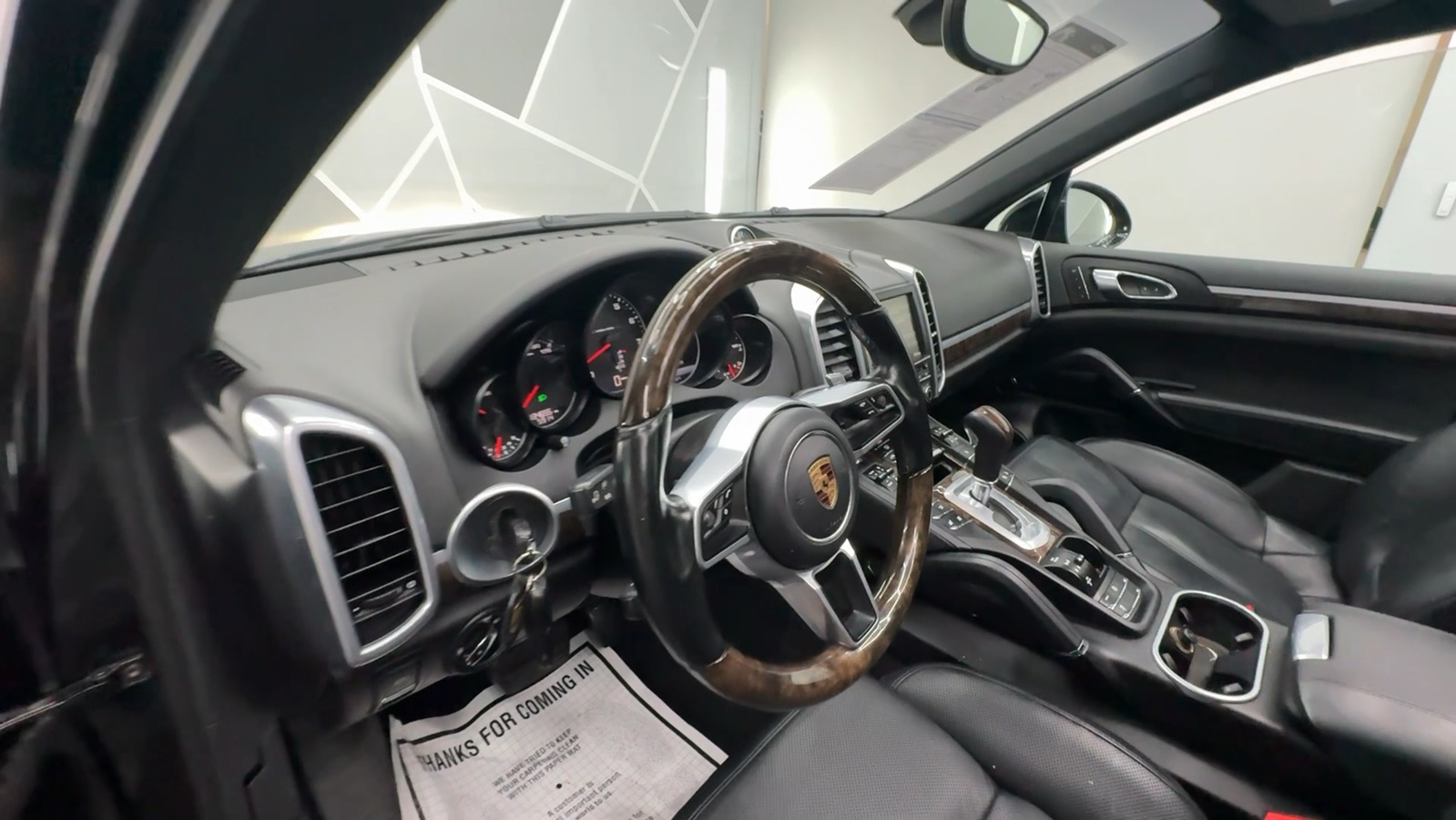 2016 Porsche Cayenne Sport Utility 4D 43