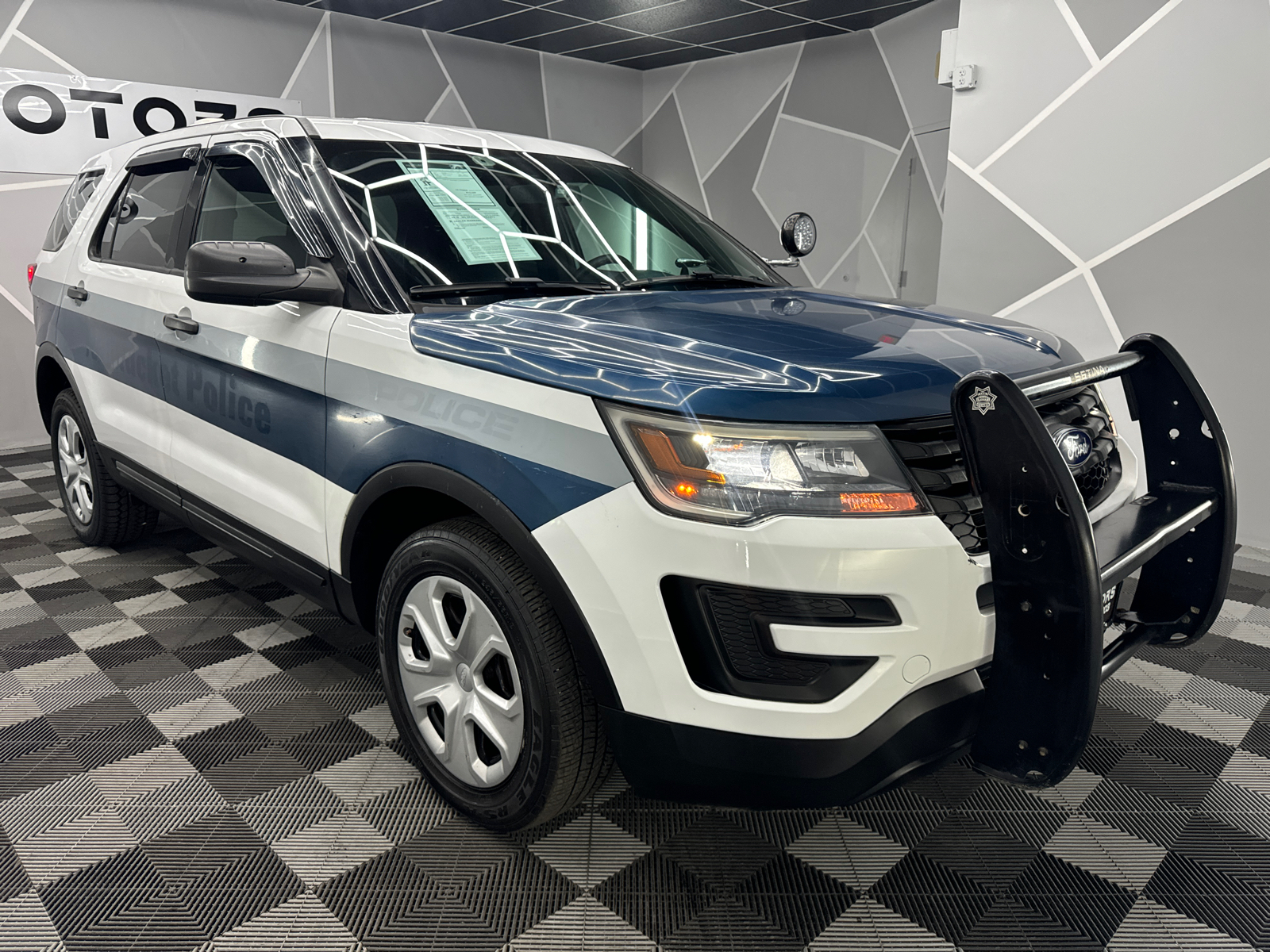 2019 Ford Explorer Utility 4D Police AWD 3.7L V6 13