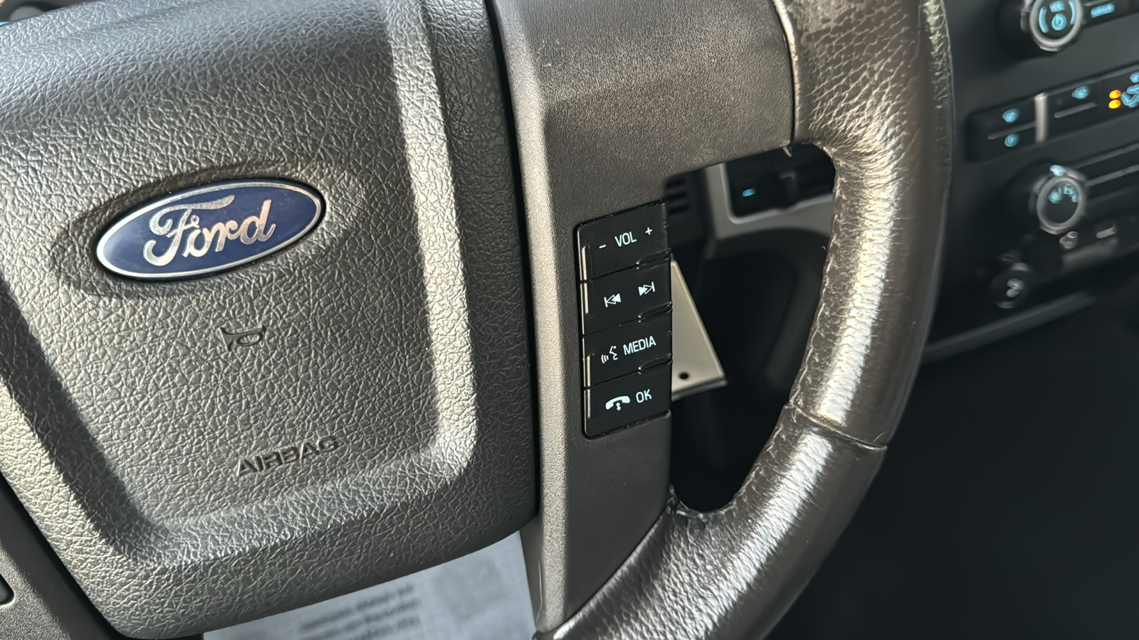 2012 Ford F-150  42