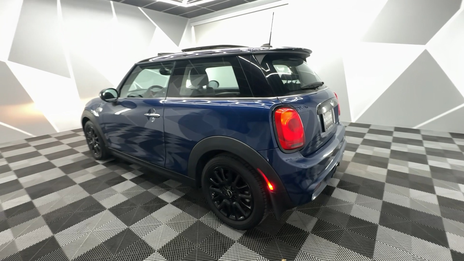 2015 MINI Hardtop 2 Door Cooper S Hatchback 2D 5