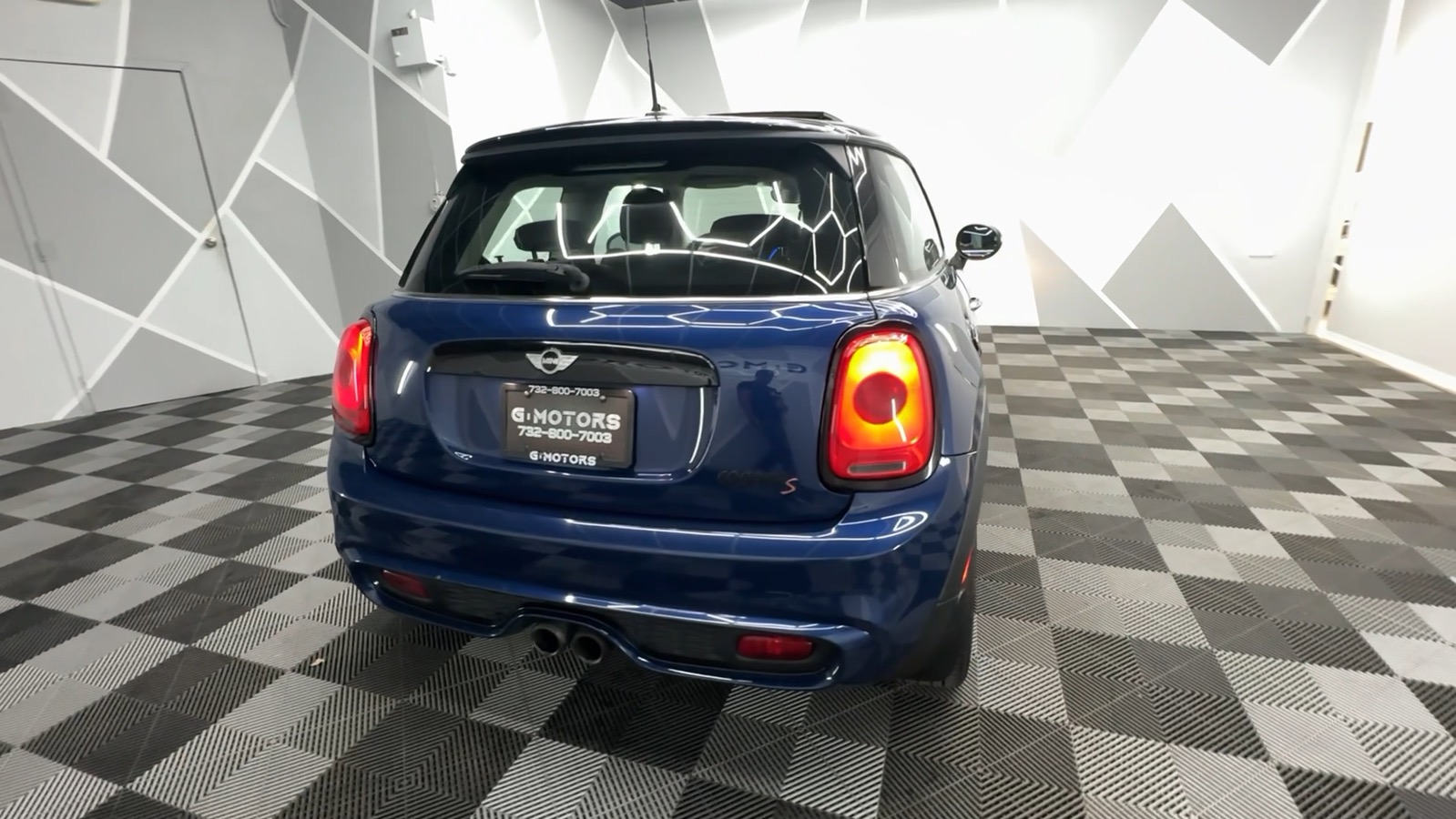 2015 MINI Hardtop 2 Door Cooper S Hatchback 2D 8