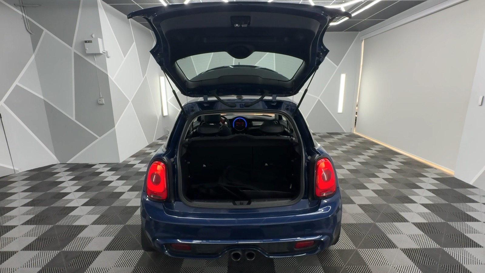 2015 MINI Hardtop 2 Door Cooper S Hatchback 2D 19