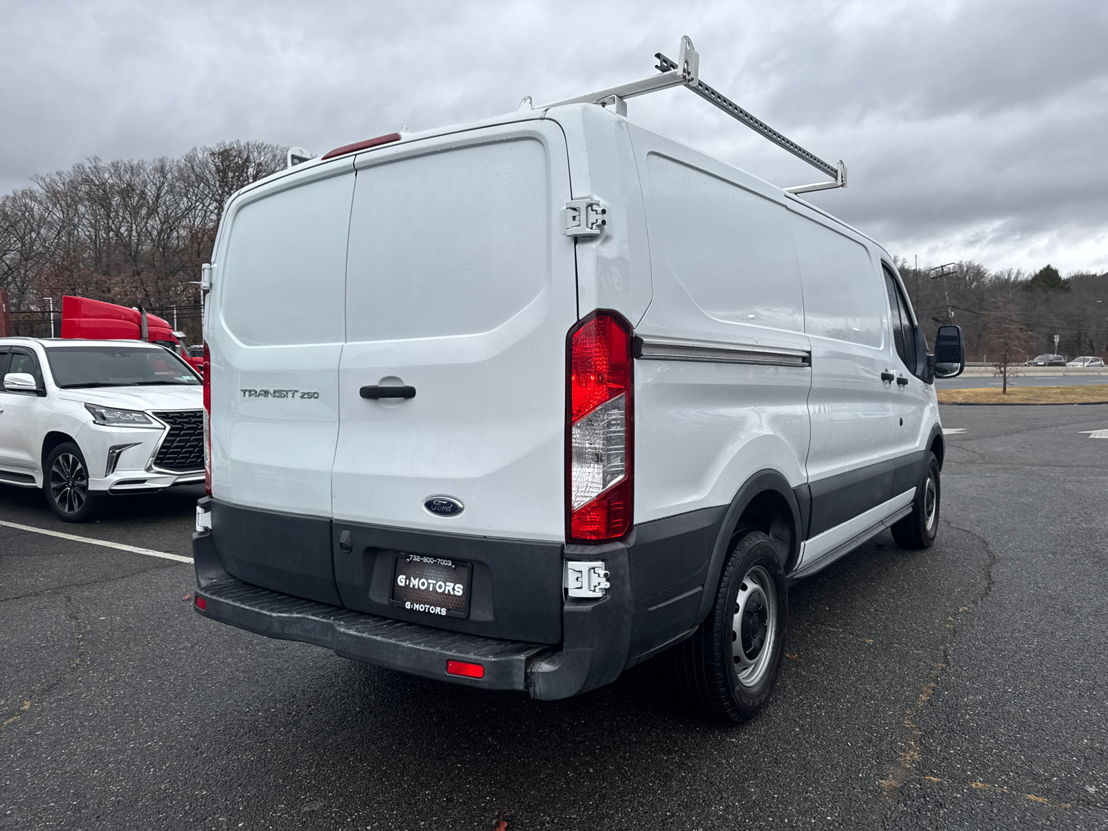 2017 Ford Transit 250 Van Low Roof w/Sliding Side Door w/RWB Van 3D 9