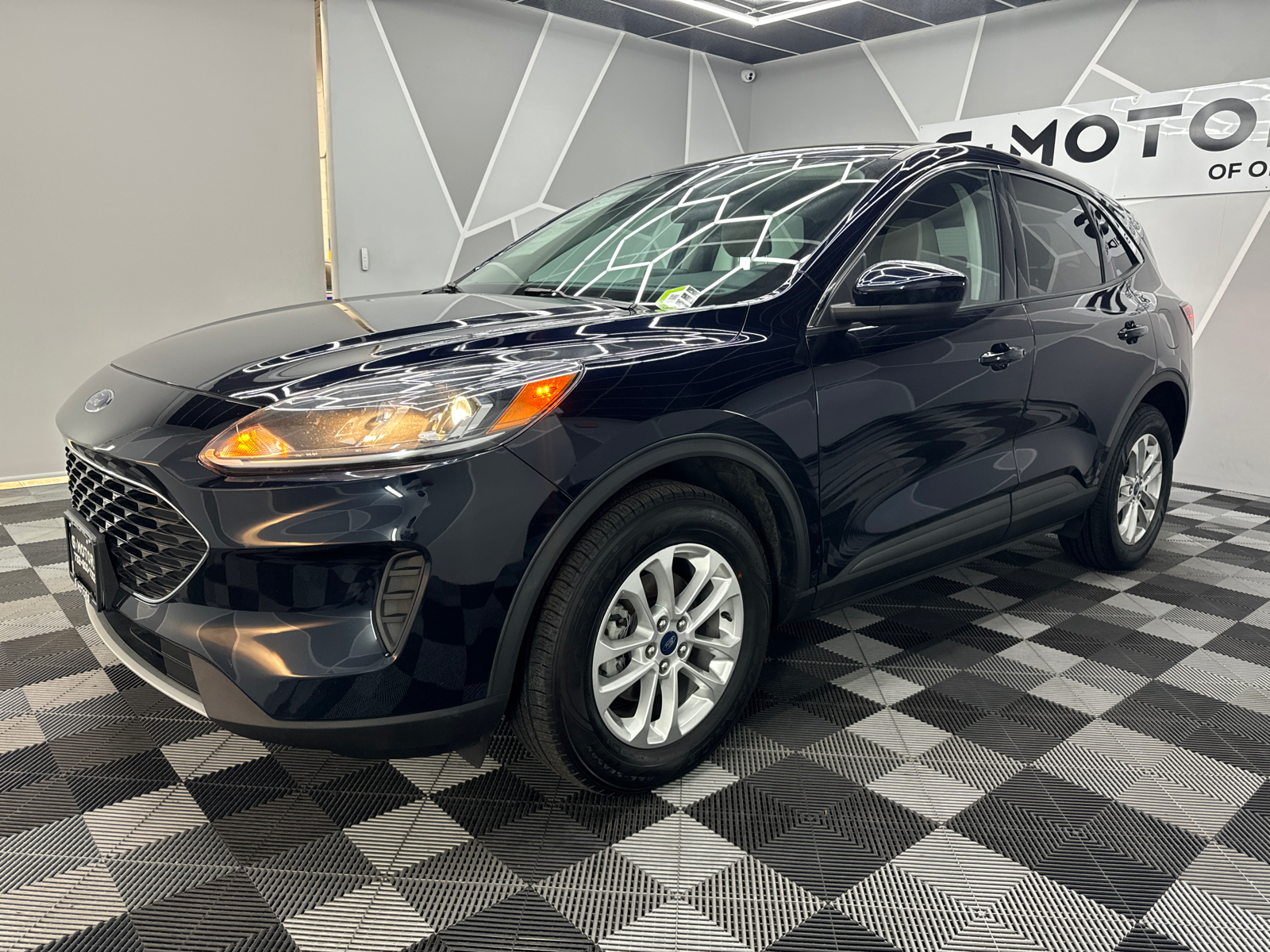 2021 Ford Escape SE Hybrid Sport Utility 4D 2