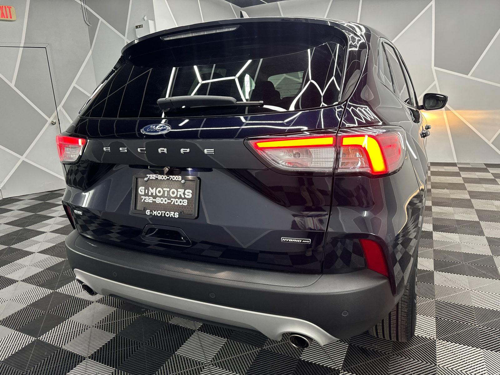 2021 Ford Escape SE Hybrid Sport Utility 4D 8