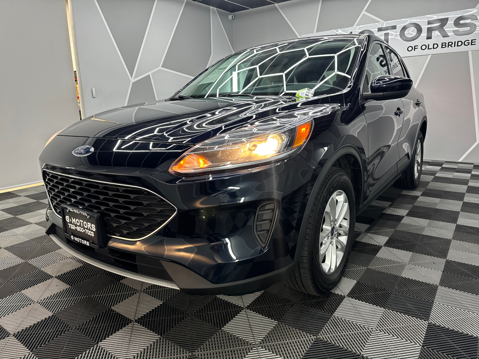 2021 Ford Escape SE Hybrid Sport Utility 4D 17