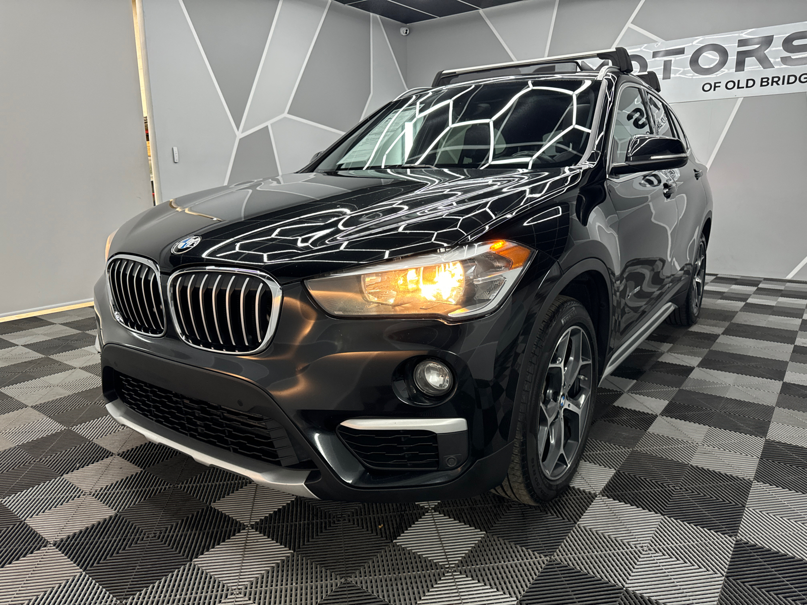 2018 BMW X1  17