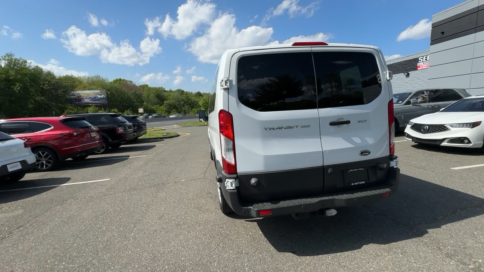 2015 Ford Transit 350 Wagon XLT w/Low Roof w/Sliding Side Door Van 3D 13