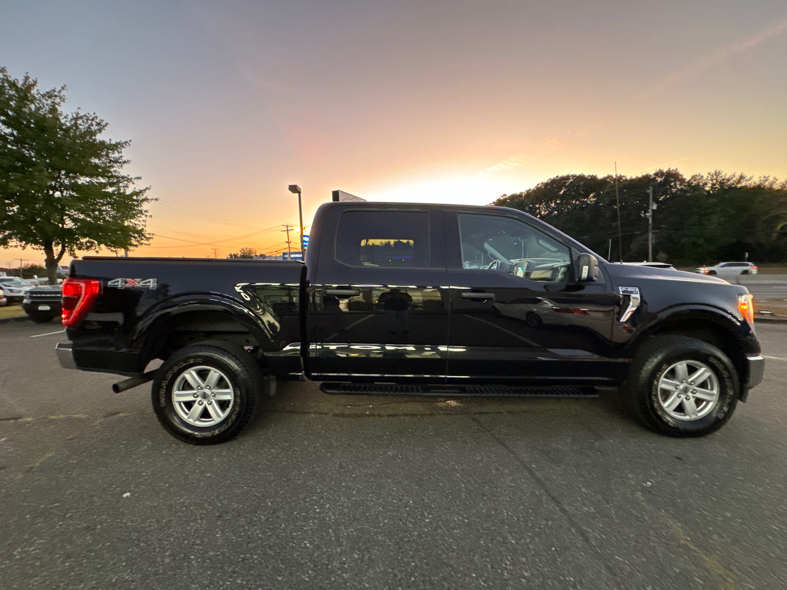 2021 Ford F150 SuperCrew Cab XLT Pickup 4D 5 1/2 ft 11