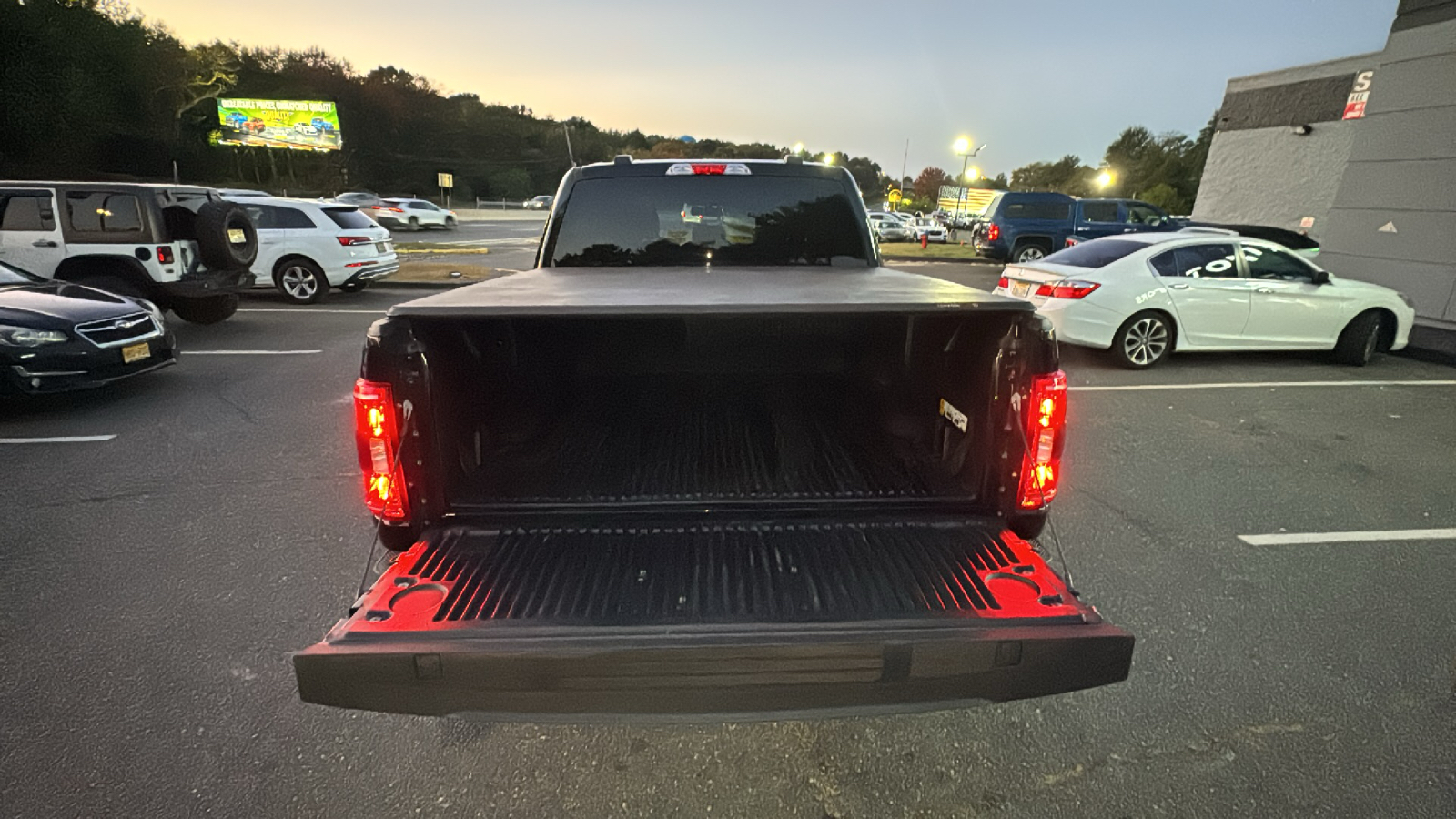 2021 Ford F150 SuperCrew Cab XLT Pickup 4D 5 1/2 ft 22