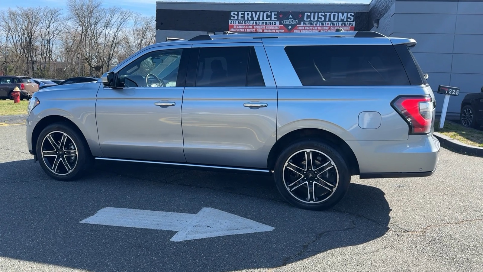 2020 Ford Expedition MAX Limited Sport Utility 4D 9