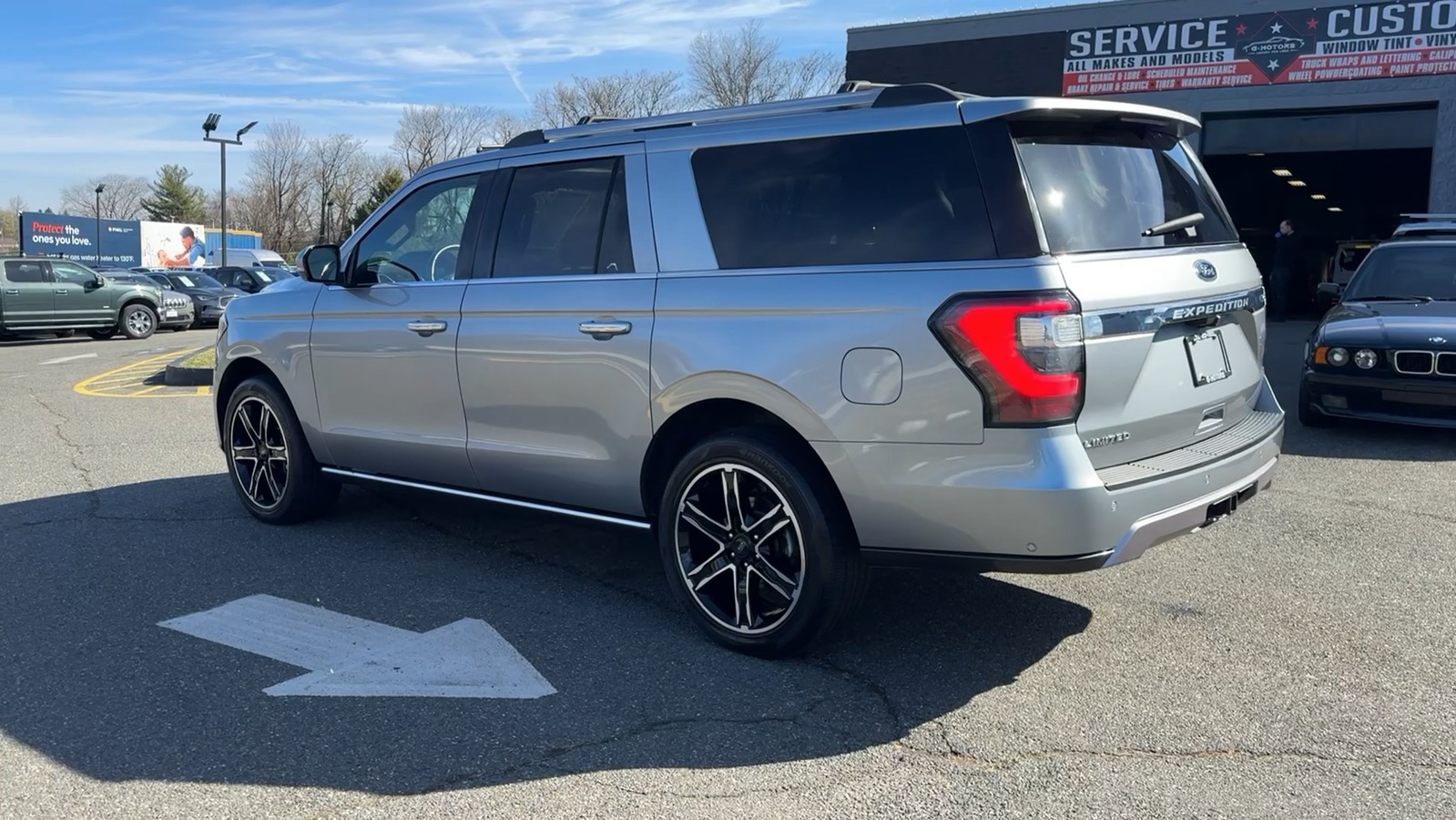 2020 Ford Expedition MAX Limited Sport Utility 4D 11