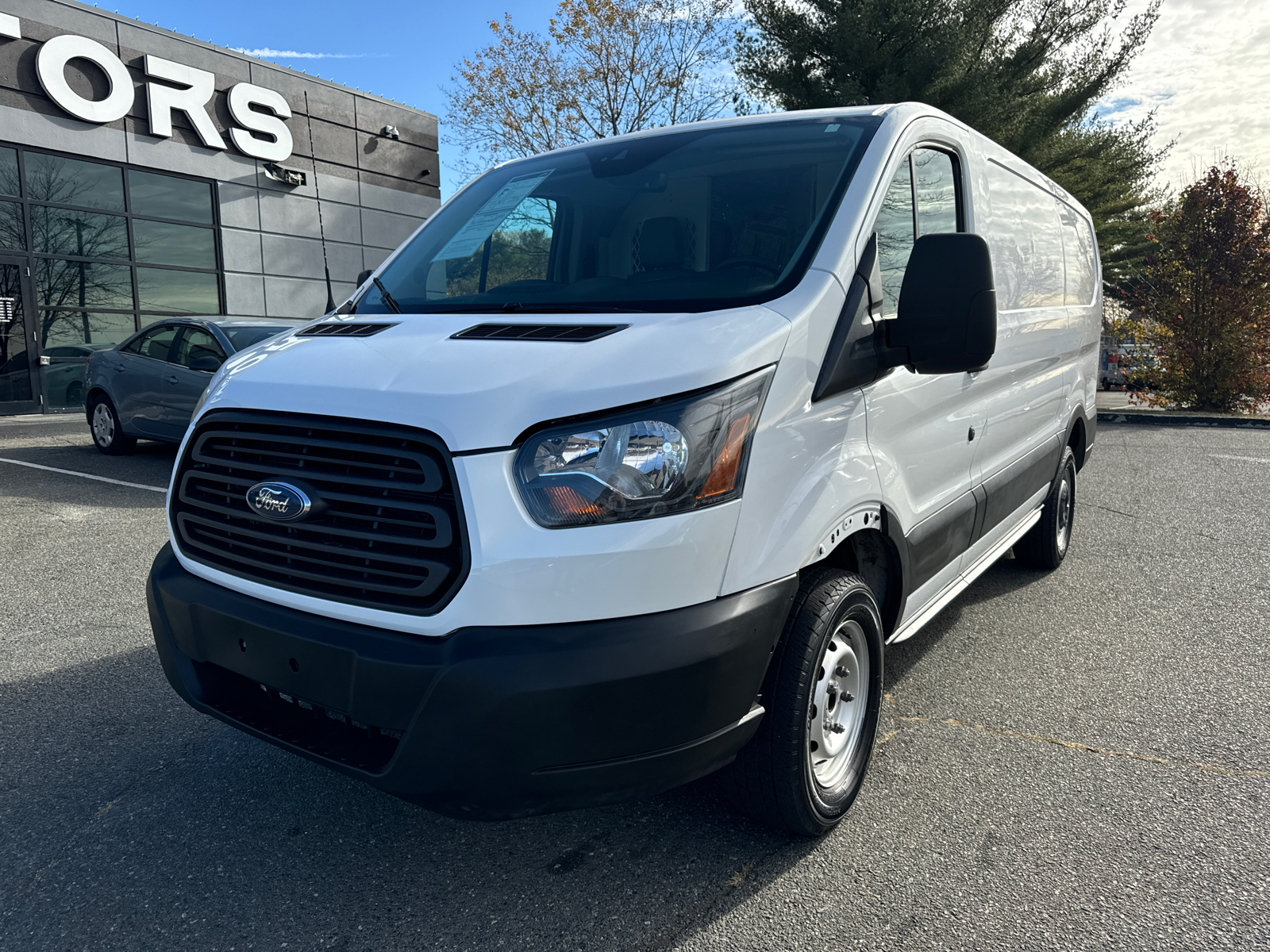 2019 Ford Transit 250 Van Low Roof w/60/40 Side Door w/RWB Van 3D 1