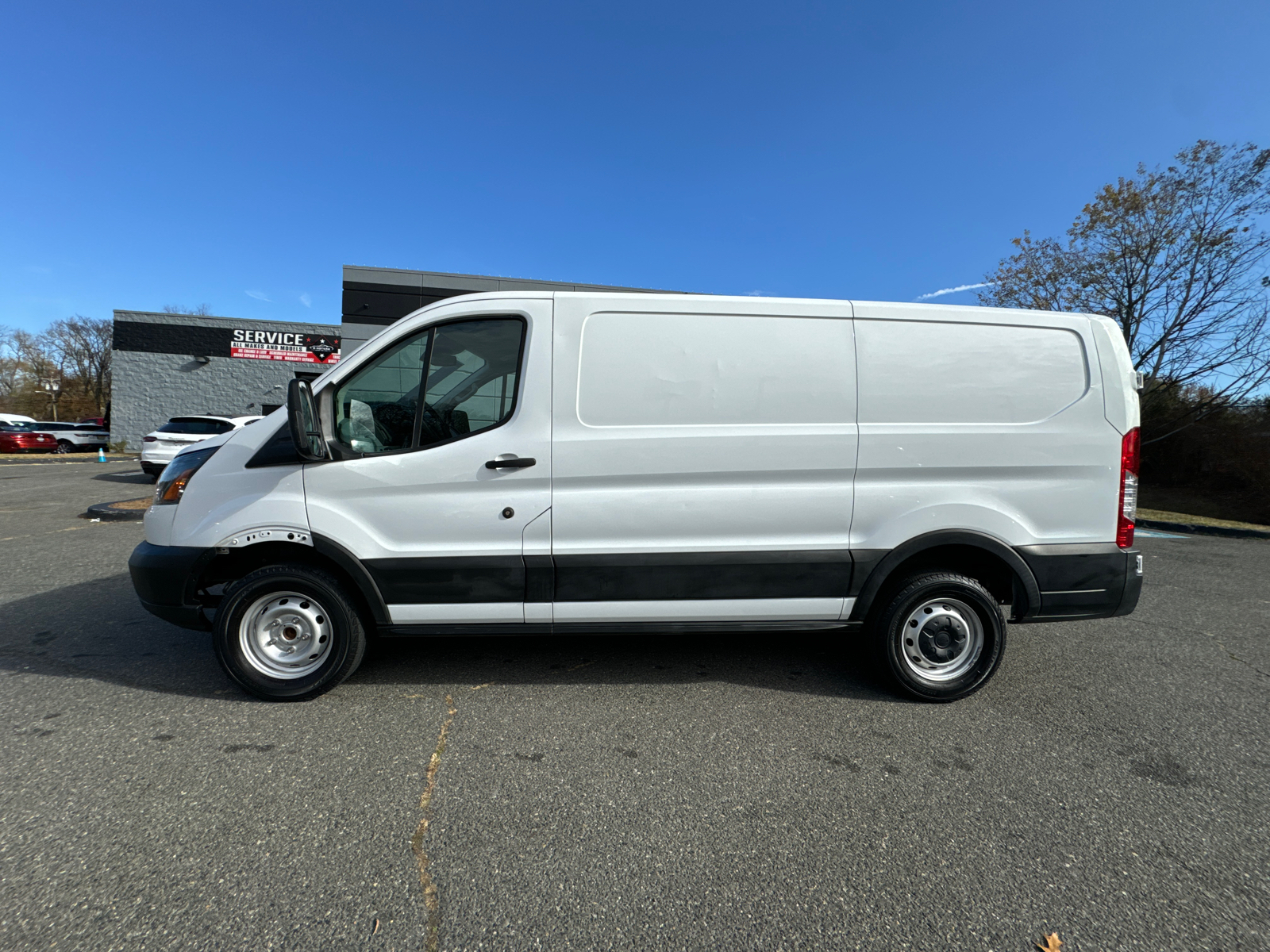 2019 Ford Transit 250 Van Low Roof w/60/40 Side Door w/RWB Van 3D 3