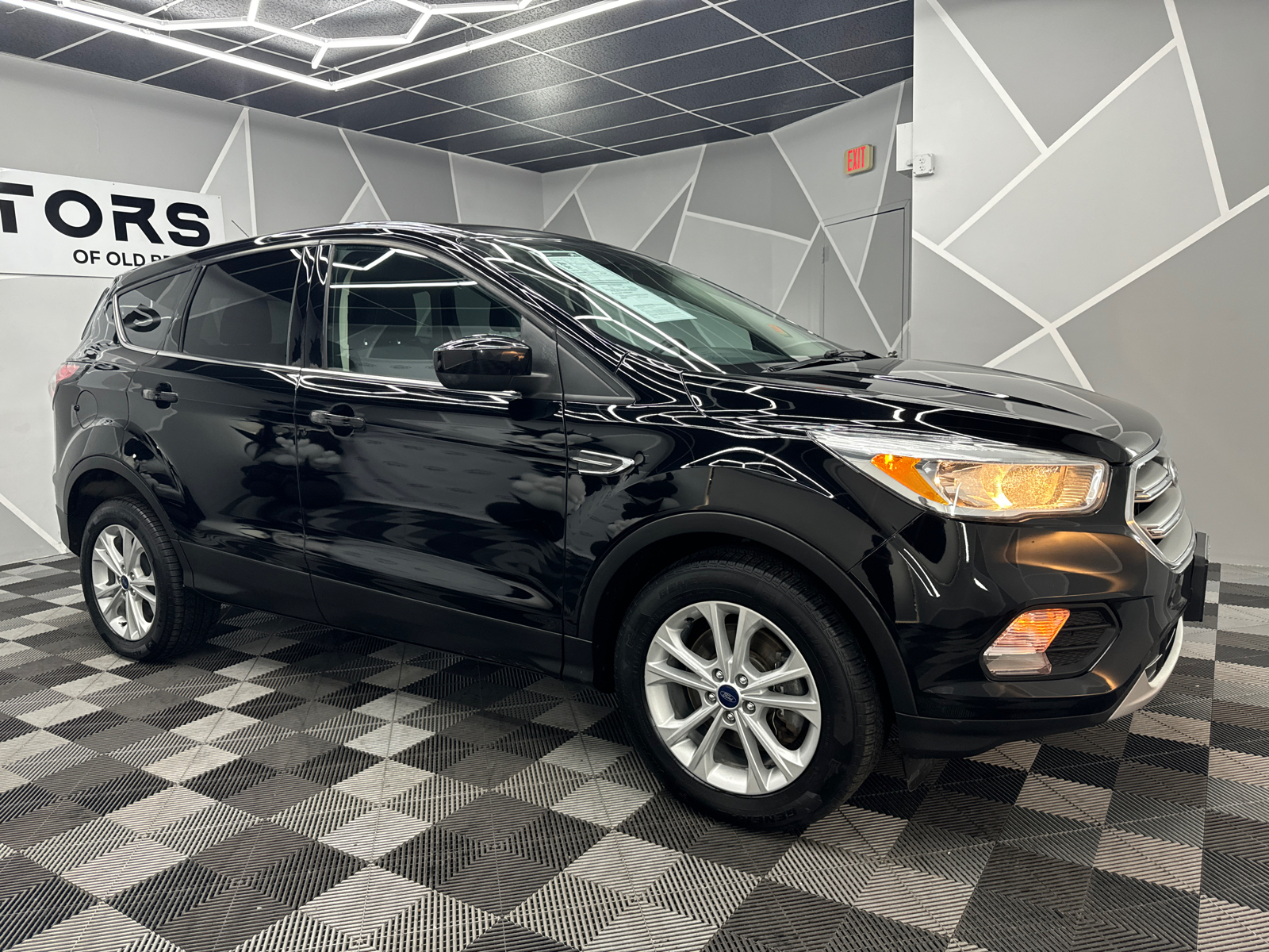 2017 Ford Escape SE Sport Utility 4D 12