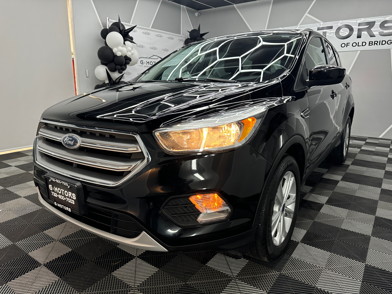 2017 Ford Escape SE Sport Utility 4D 17