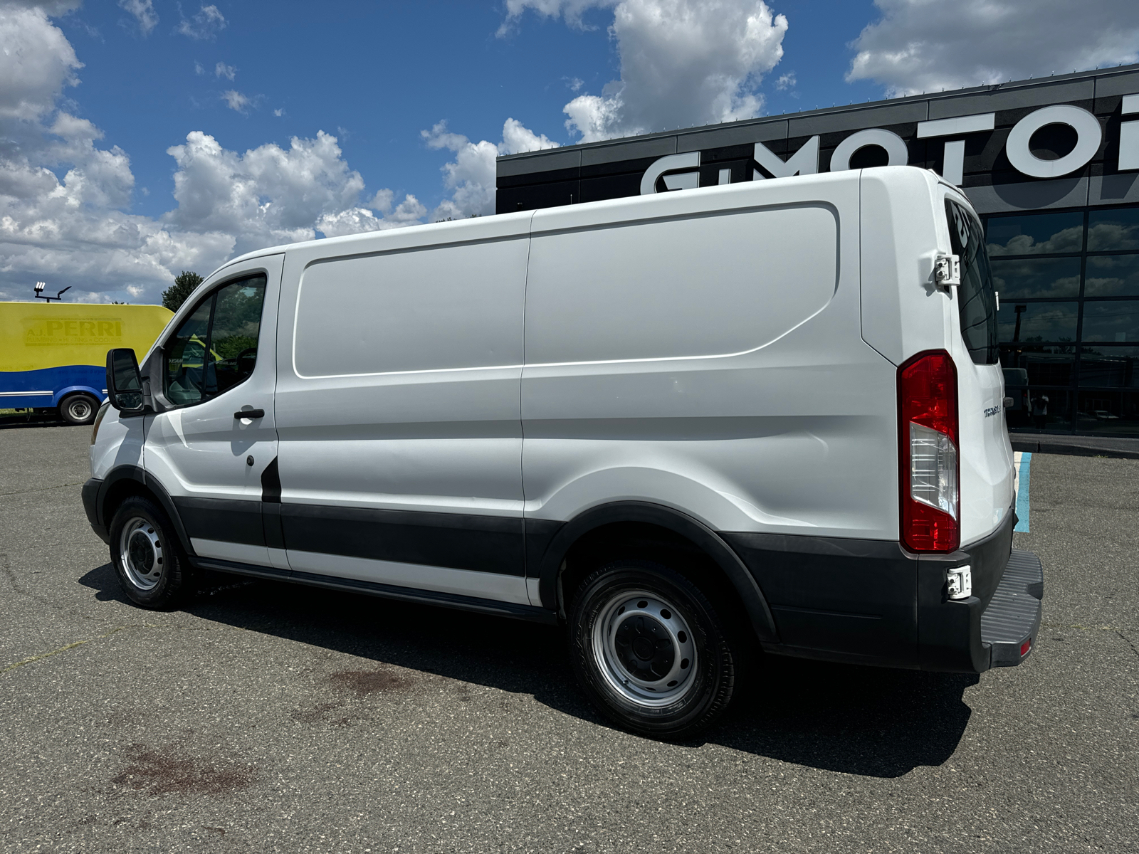 2016 Ford Transit 150 Van Low Roof w/60/40 Side Door w/RWB Van 3D 4