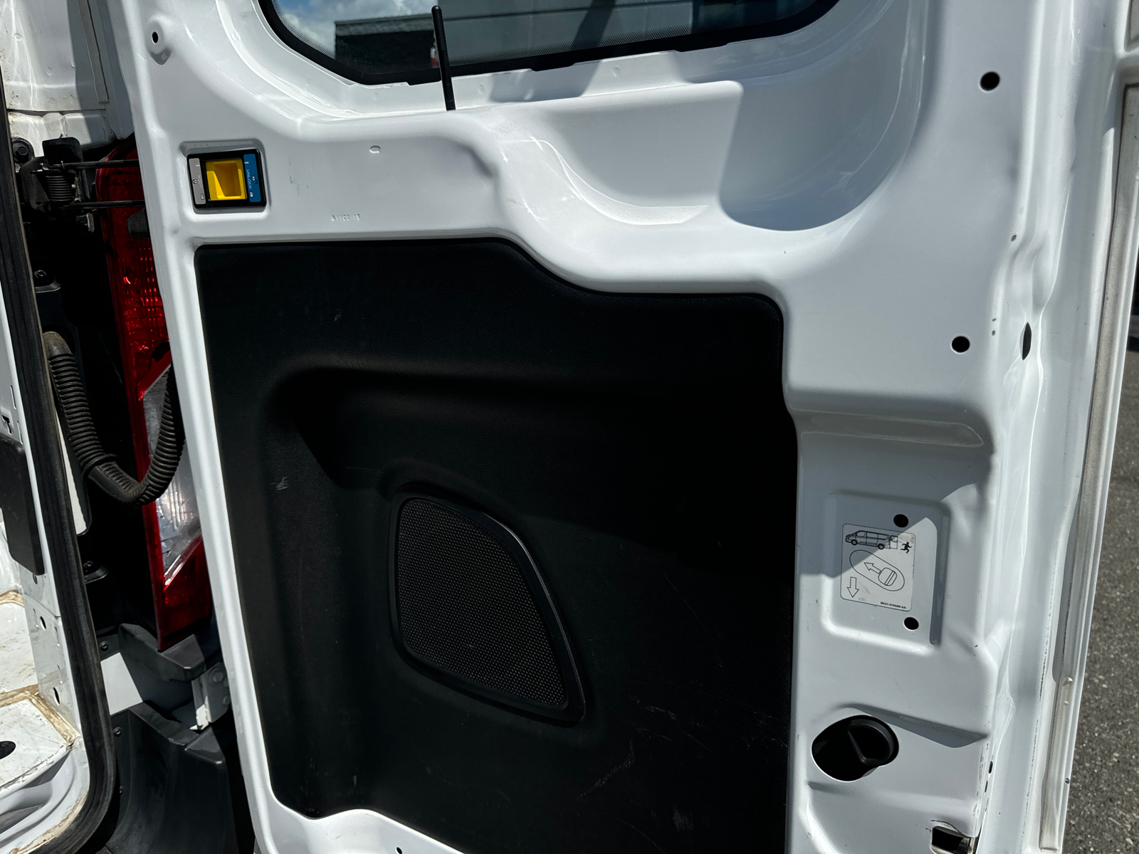 2016 Ford Transit 150 Van Low Roof w/60/40 Side Door w/RWB Van 3D 22