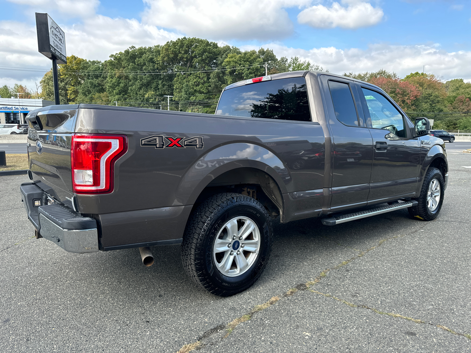 2016 Ford F150 Super Cab XL Pickup 4D 6 1/2 ft 10