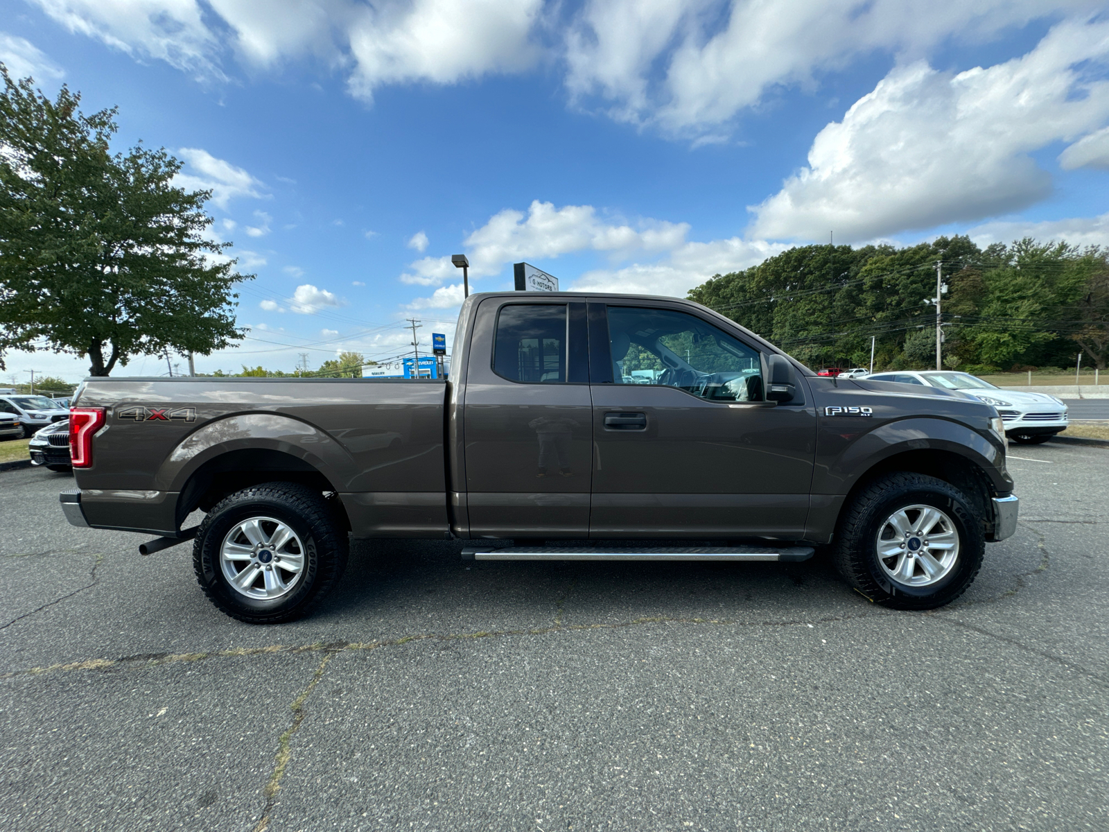 2016 Ford F150 Super Cab XL Pickup 4D 6 1/2 ft 11