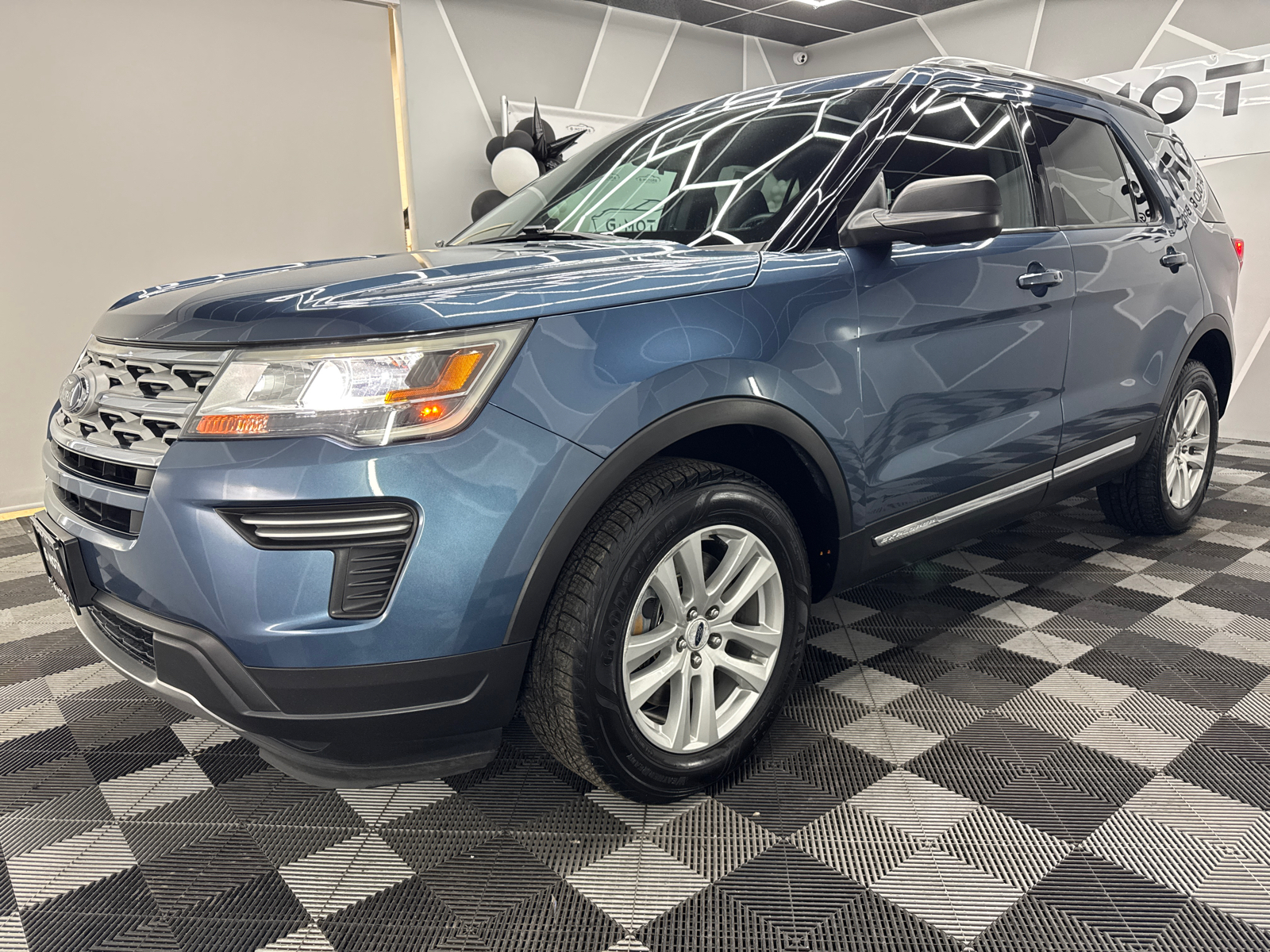 2019 Ford Explorer XLT Sport Utility 4D 2