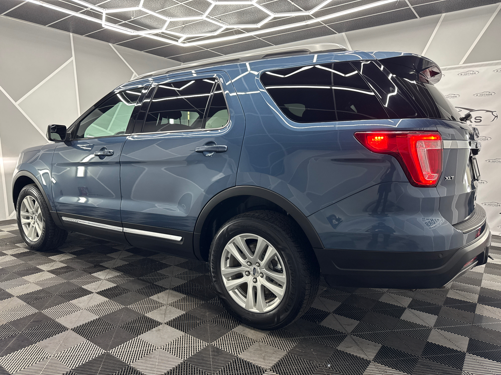 2019 Ford Explorer XLT Sport Utility 4D 4