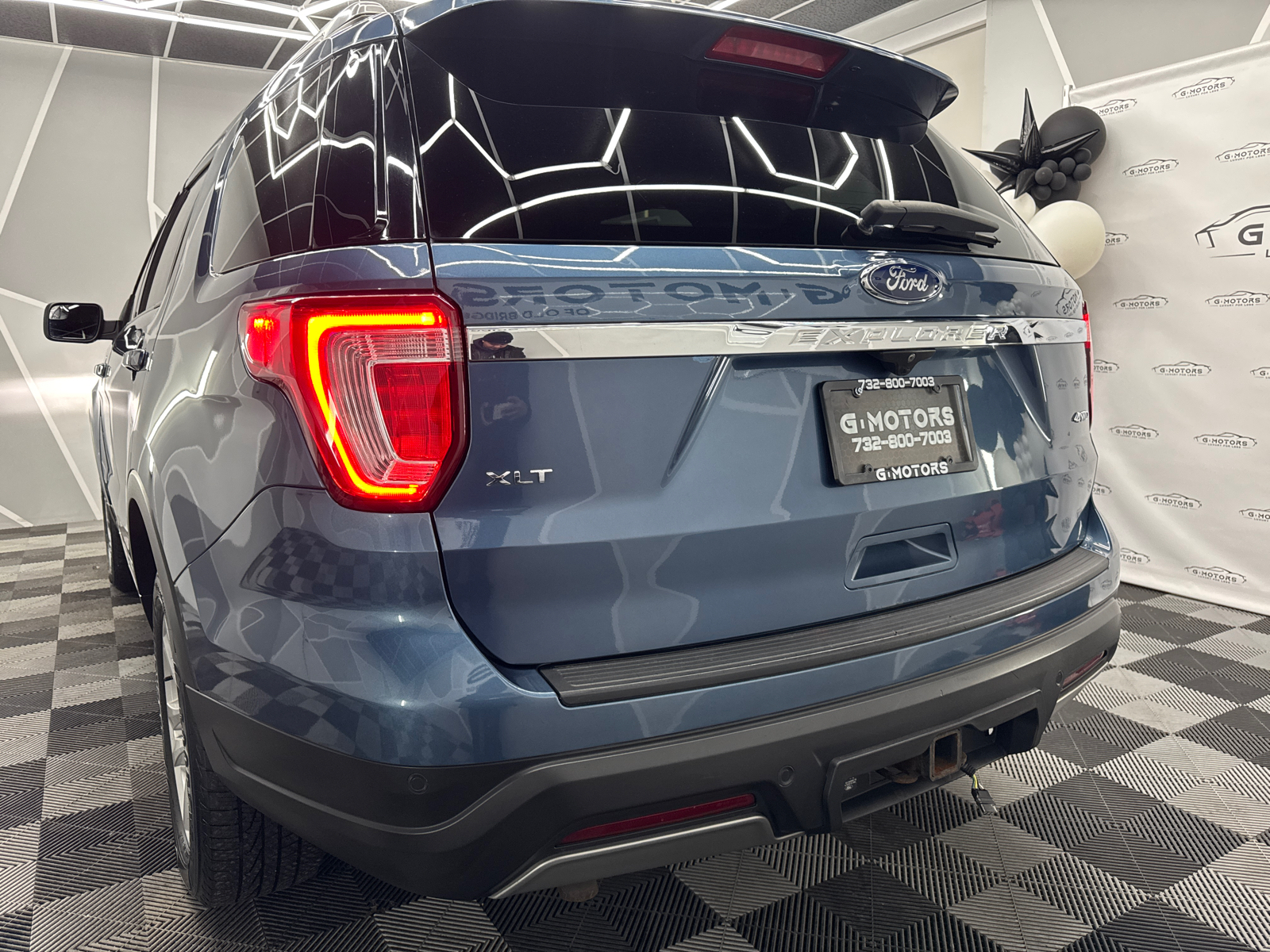 2019 Ford Explorer XLT Sport Utility 4D 6