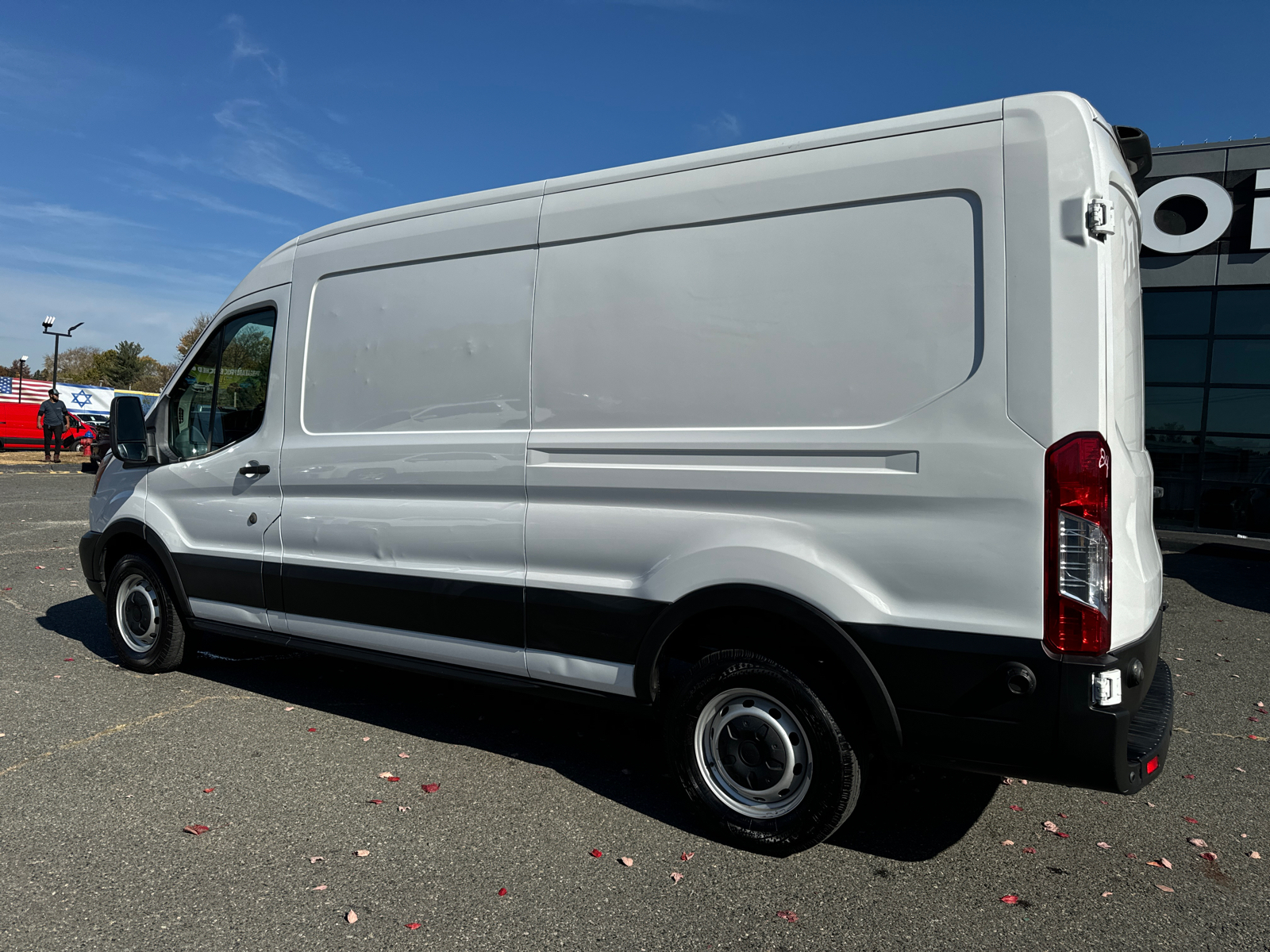 2019 Ford Transit 250 Van Medium Roof w/Sliding Side Door w/LWB Van 3D 4