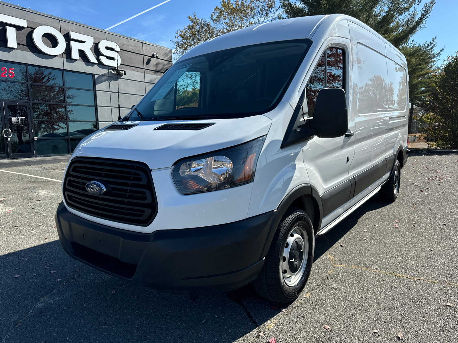 2019 Ford Transit 250 Van Medium Roof w/Sliding Side Door w/LWB Van 3D 17