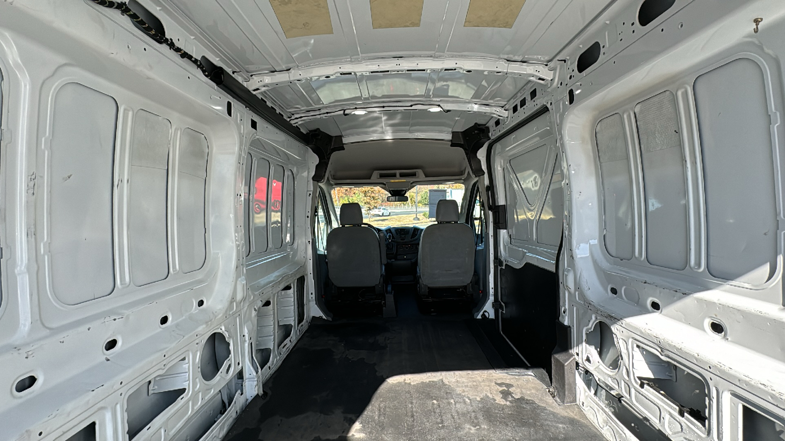 2019 Ford Transit 250 Van Medium Roof w/Sliding Side Door w/LWB Van 3D 23