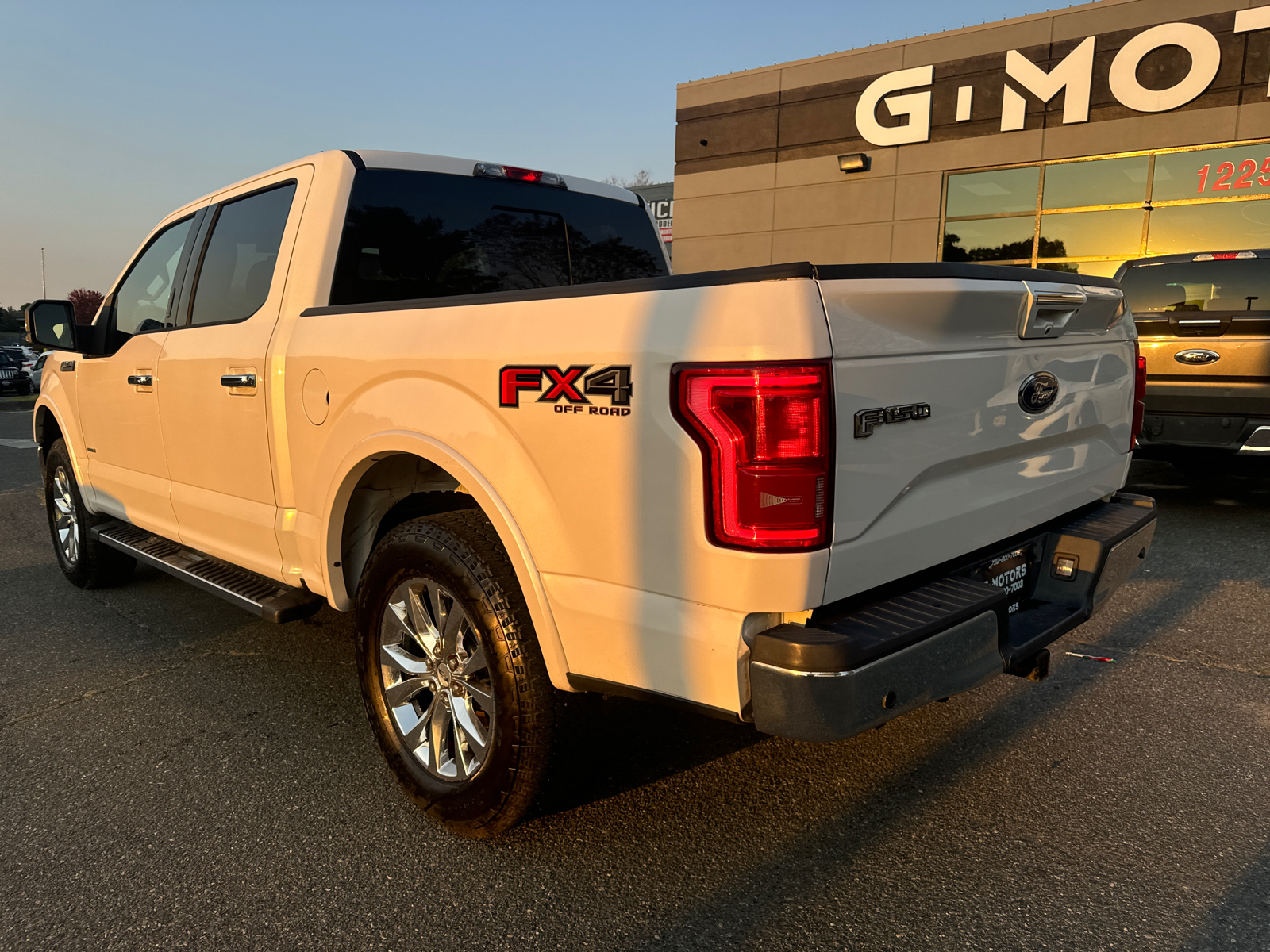 2015 Ford F150 SuperCrew Cab Lariat Pickup 4D 5 1/2 ft 5